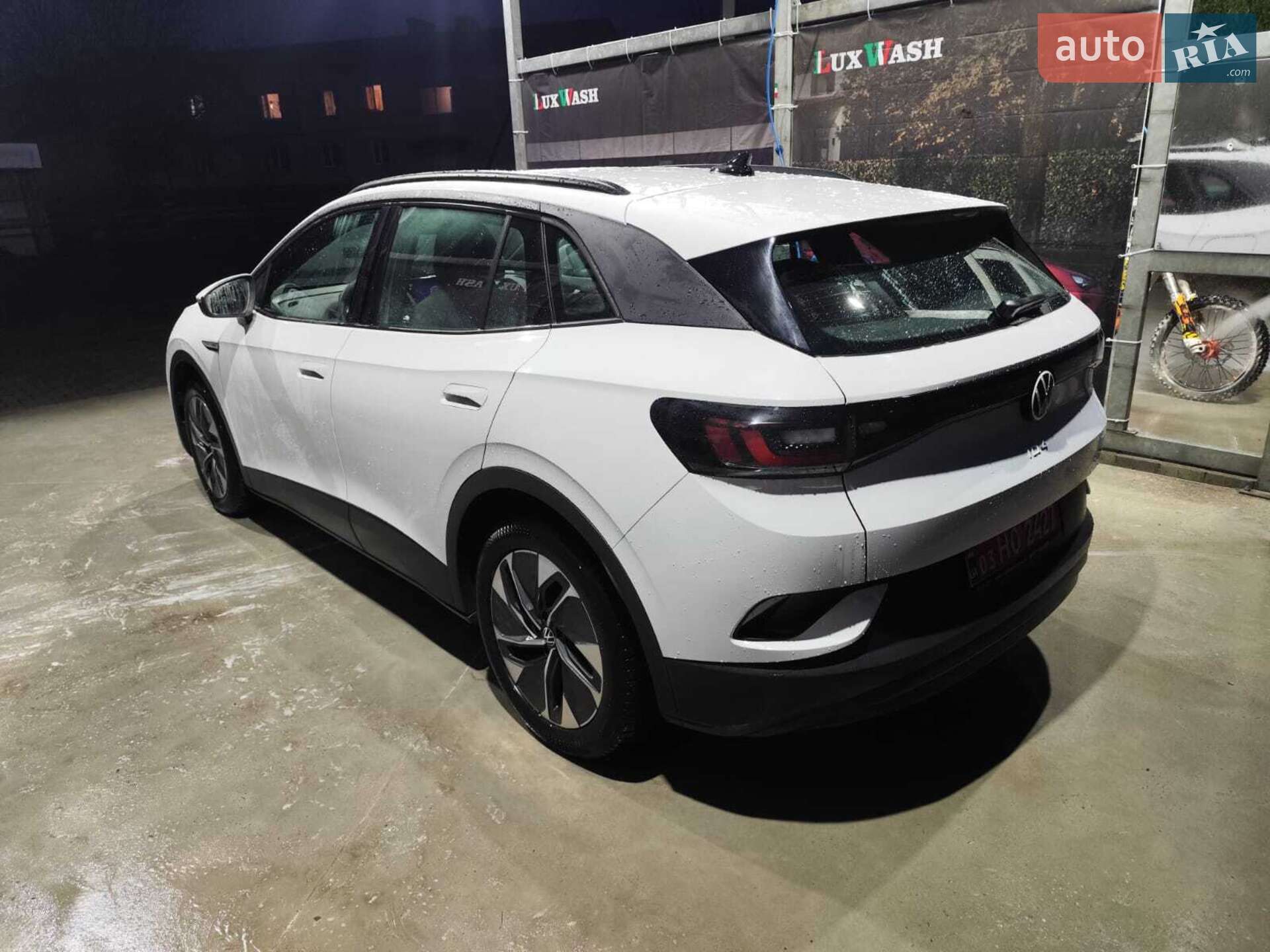 Volkswagen ID.4 2022 VIN WVGZZZE2ZNP028789 фото оголошення 2 з 18