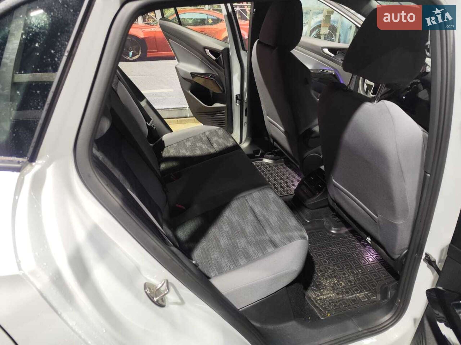 Volkswagen ID.4 2022 VIN WVGZZZE2ZNP028789 фото оголошення 16 з 18