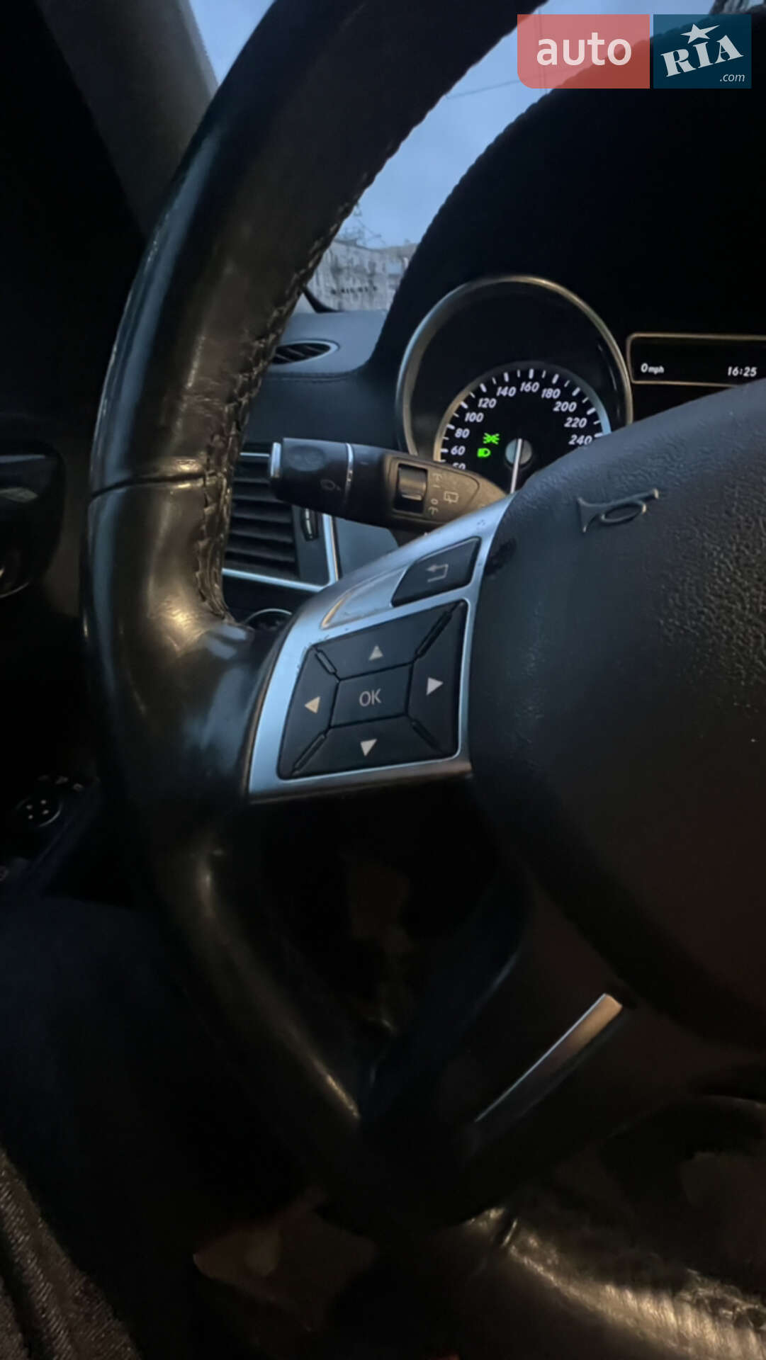 Mercedes-Benz GL-Class 2015 VIN WDC1668241A590973 фото оголошення 13 з 55