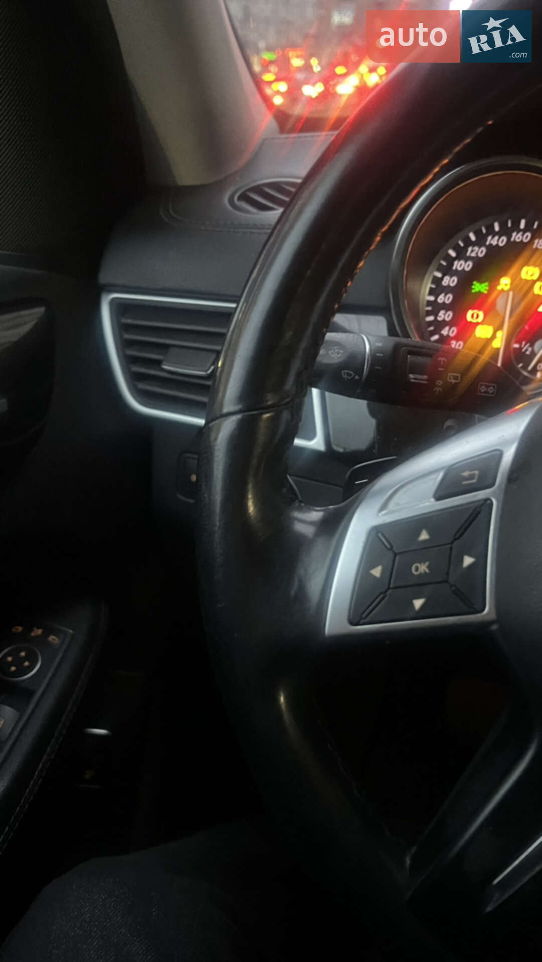 Mercedes-Benz GL-Class 2015 VIN WDC1668241A590973 фото оголошення 28 з 55