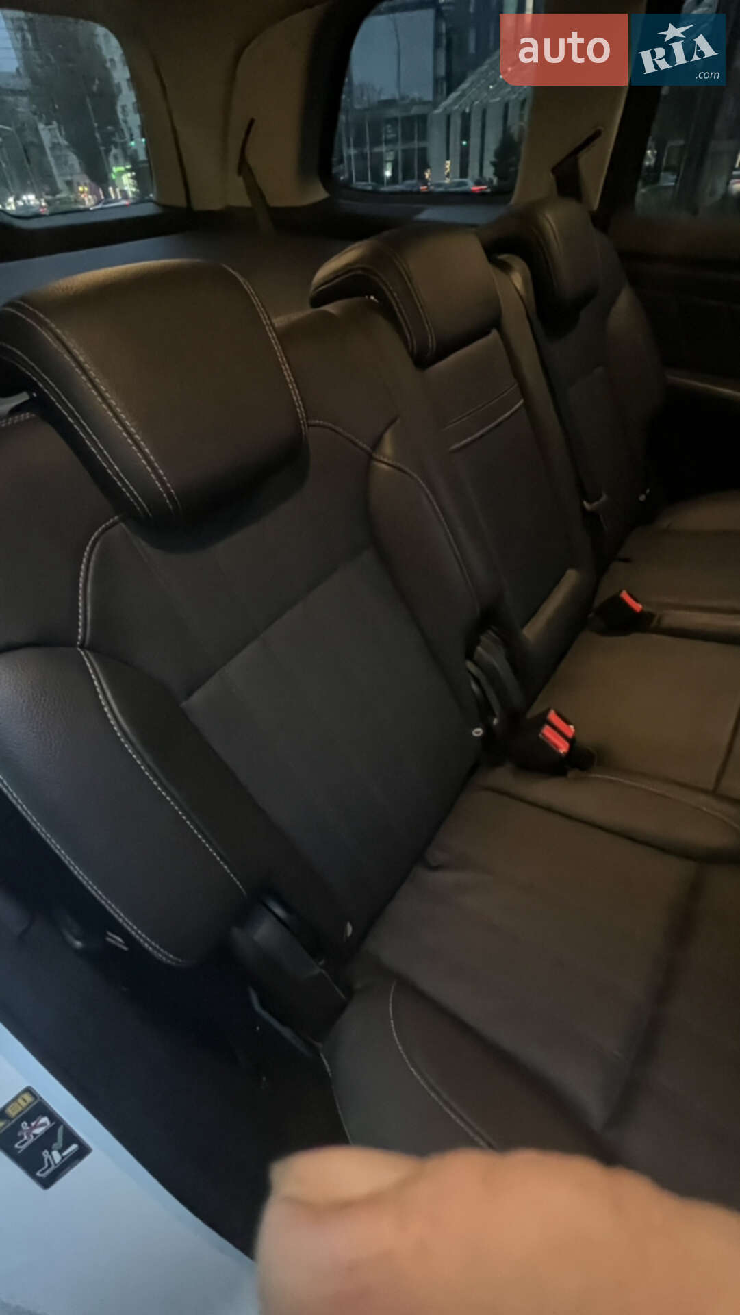 Mercedes-Benz GL-Class 2015 VIN WDC1668241A590973 фото оголошення 32 з 55