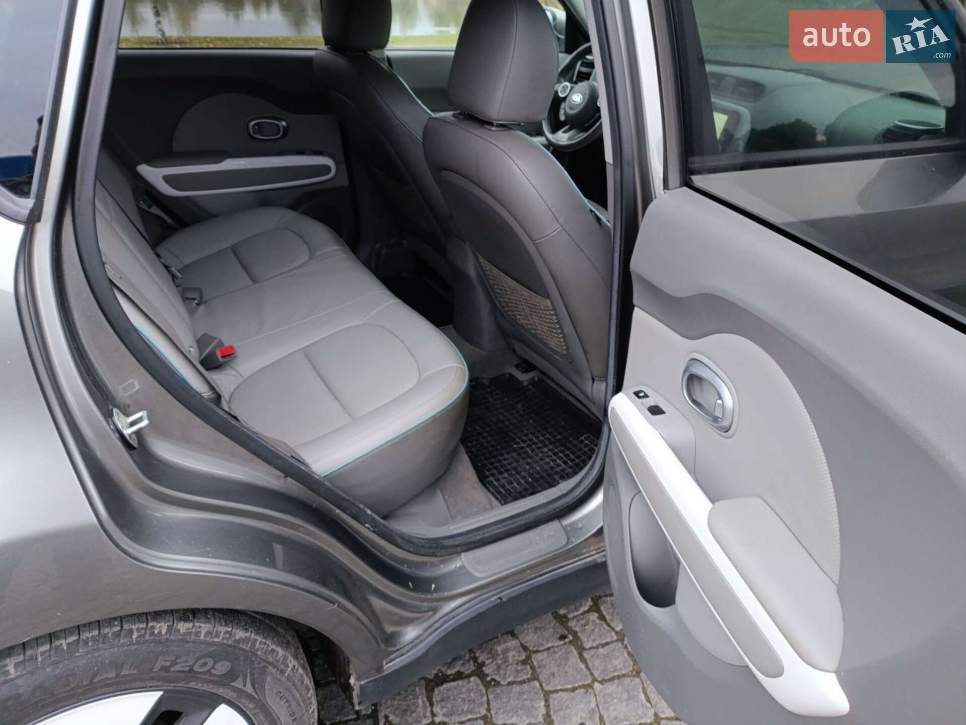 Kia Soul EV 2014 VIN KNAJX81EFF7001405 фото оголошення 12 з 28