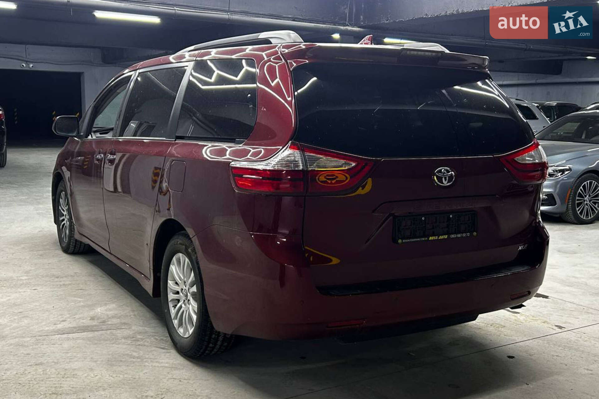 Toyota Sienna 2018 VIN 5TDYZ3DC9KS996137 фото оголошення 4 з 23