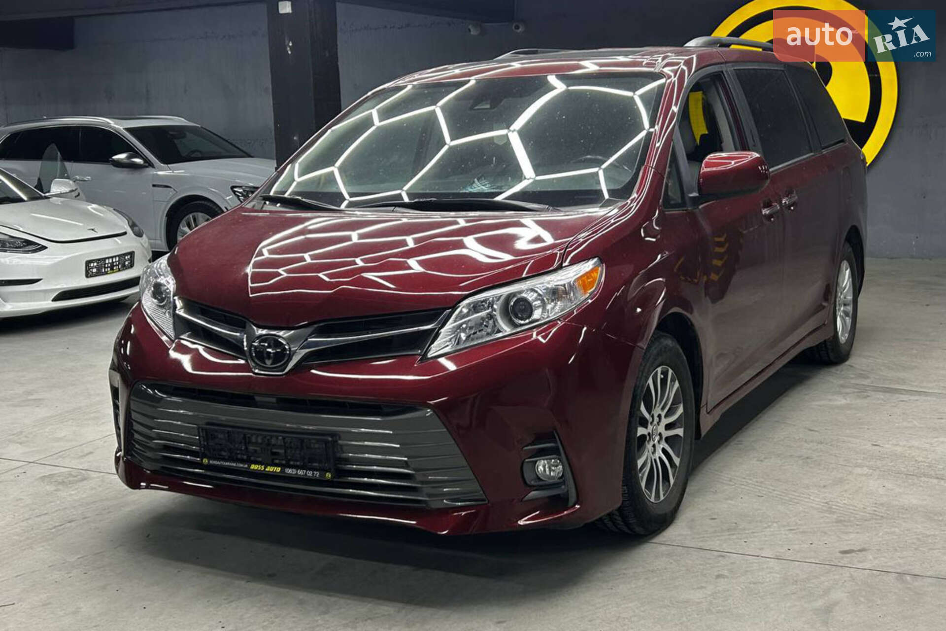Toyota Sienna 2018 VIN 5TDYZ3DC9KS996137 фото оголошення 3 з 23