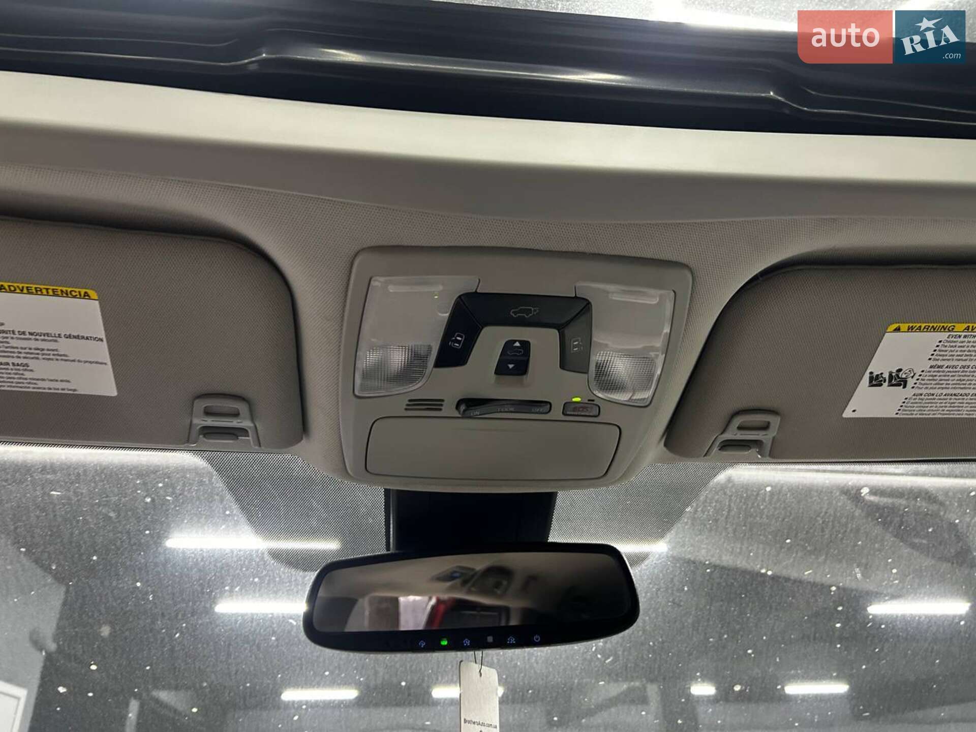 Toyota Sienna 2018 VIN 5TDYZ3DC9KS996137 фото оголошення 13 з 23