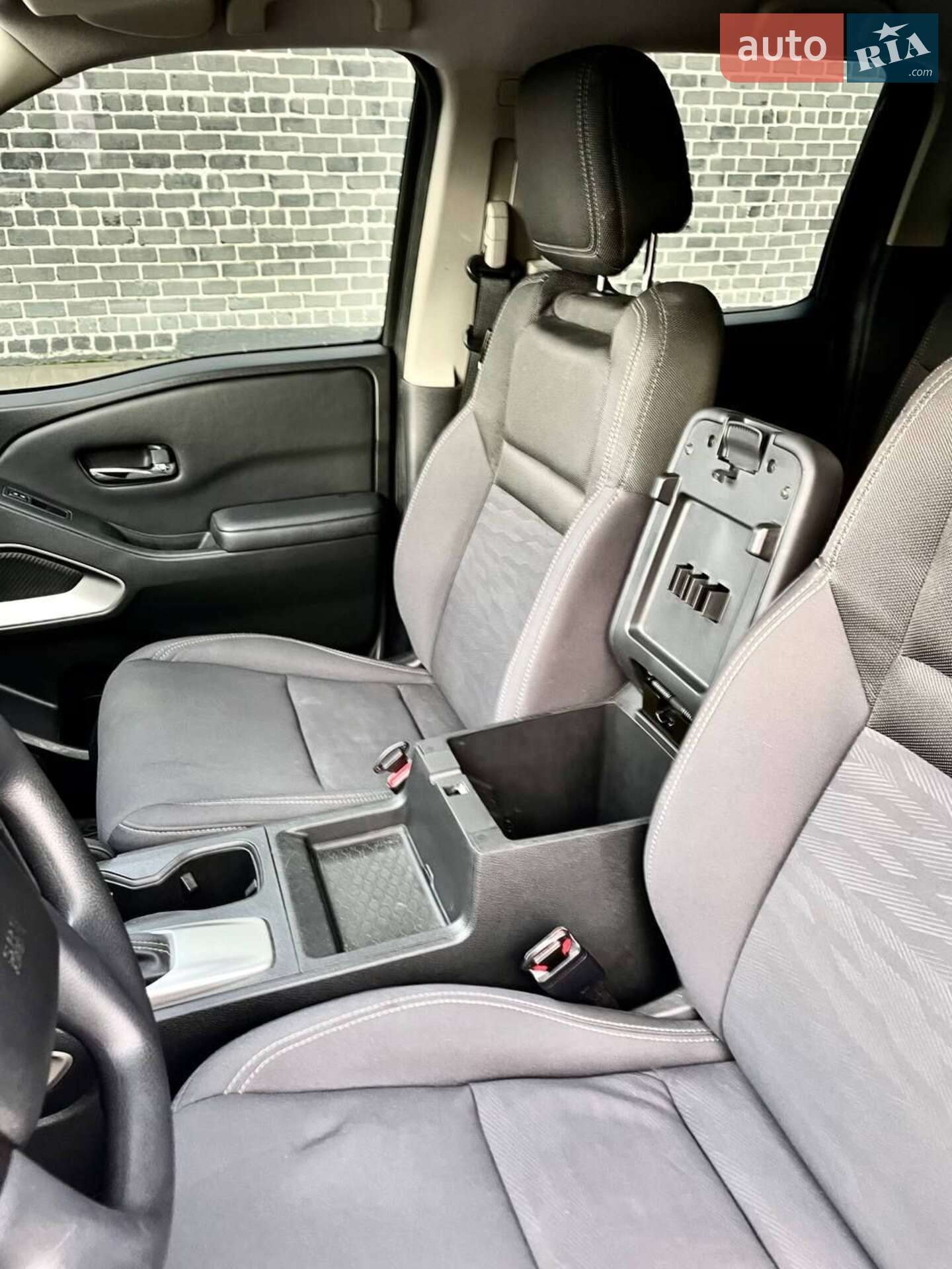 Nissan Frontier 2023 VIN 1N6ED1EJ6PN668915 фото оголошення 3 з 16