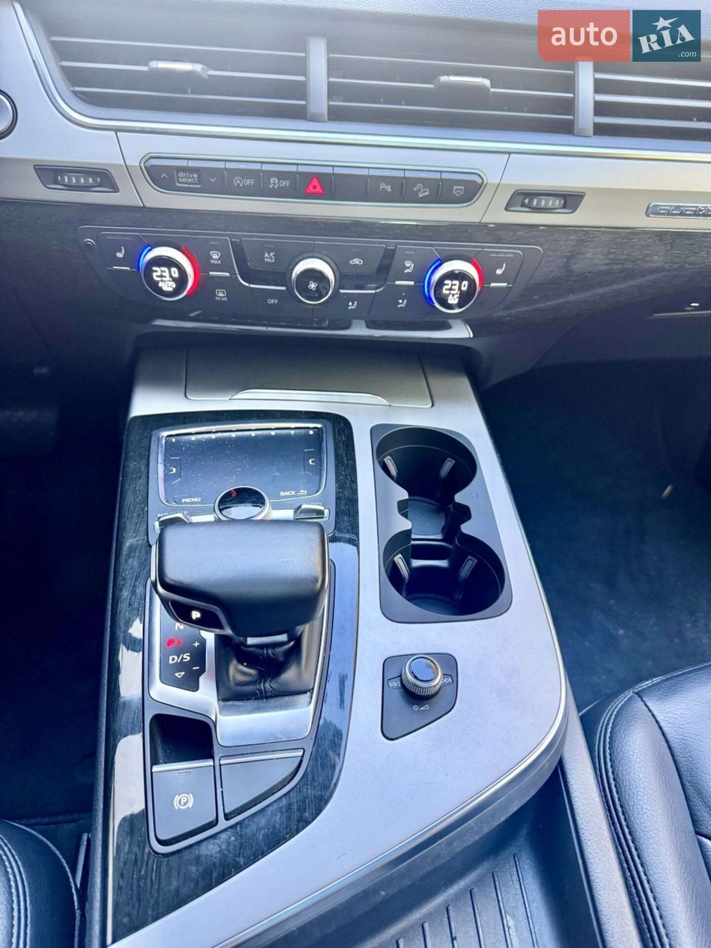 Audi Q7 2018 VIN WA1LHAF78KD025573 фото оголошення 7 з 13