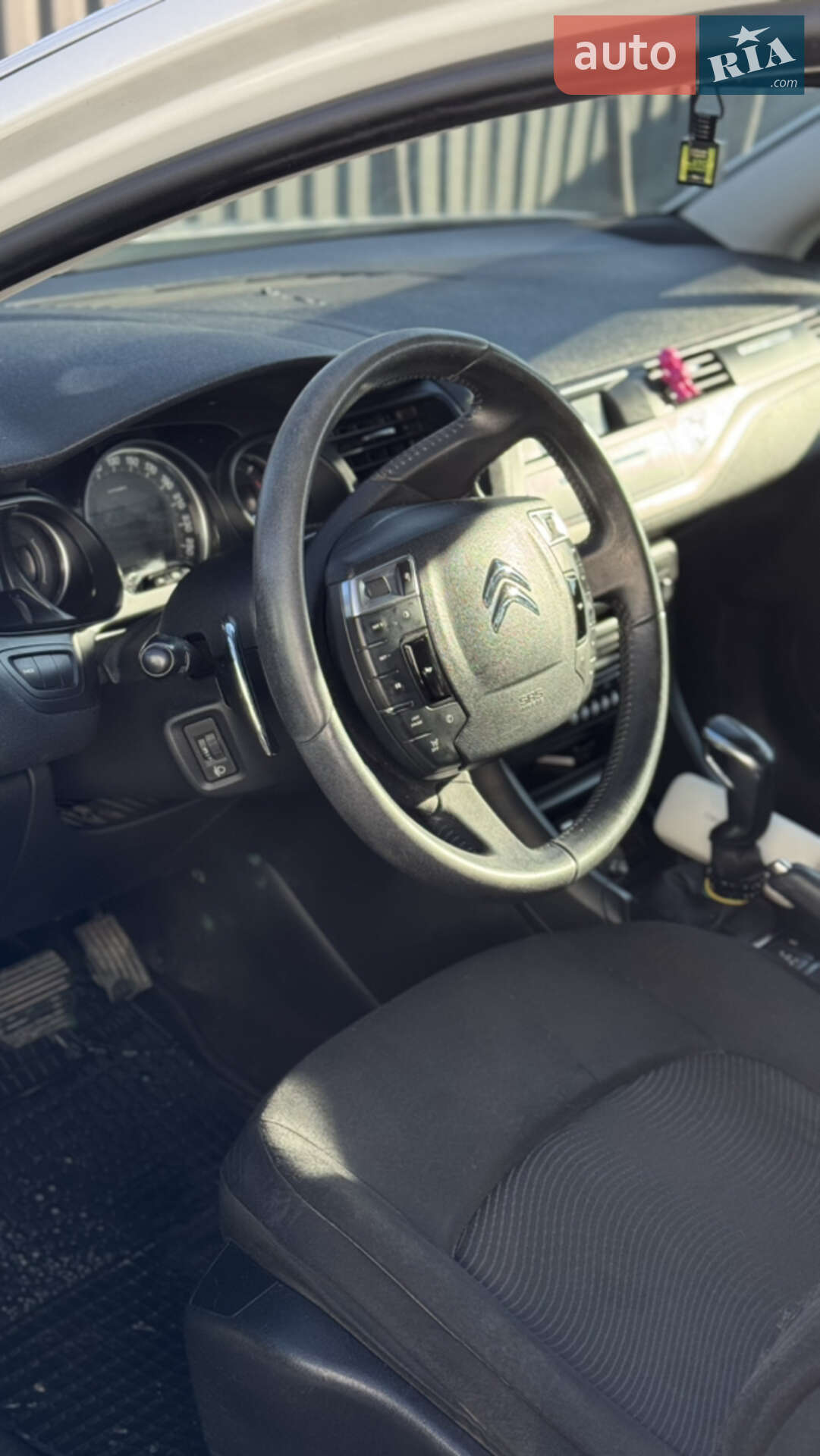 Citroen C5 2013 VIN VF7RD9HD8DL512686 фото оголошення 10 з 14