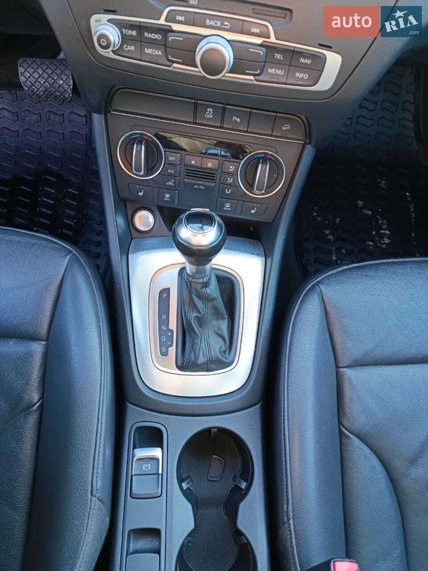 Audi Q3 2015 VIN WA1BFCFS9GR014125 фото оголошення 6 з 19