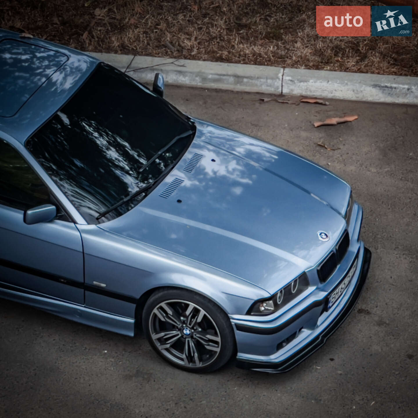 BMW 3 Series 1993 VIN WBABF31070EF20870 фото оголошення 3 з 6
