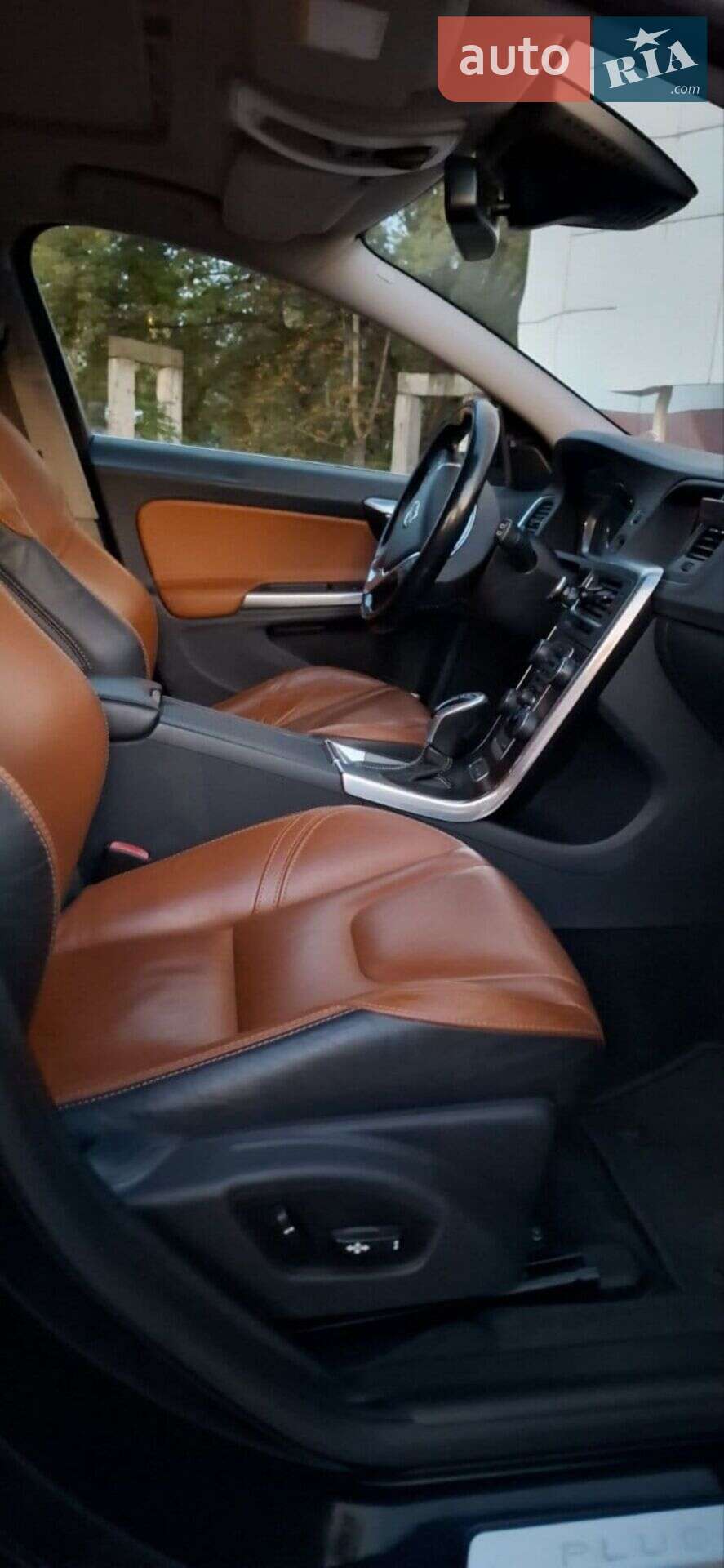 Volvo V60 2014 VIN YV1GWAA50E1204832 фото оголошення 7 з 20