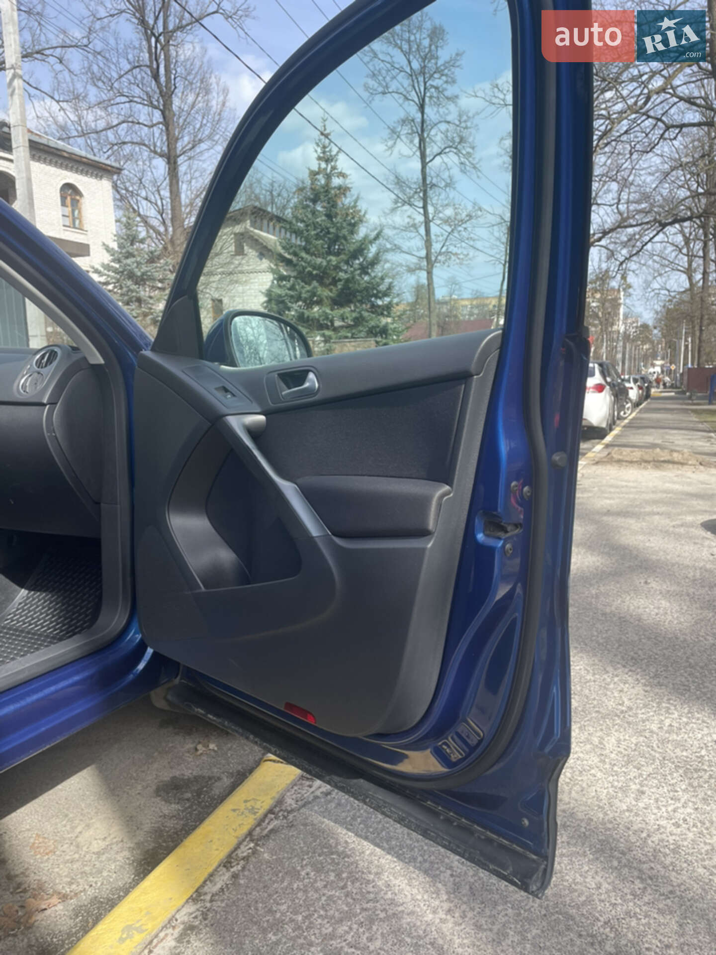 Volkswagen Tiguan 2008 VIN WVGZZZ5NZ8W057362 фото оголошення 10 з 22
