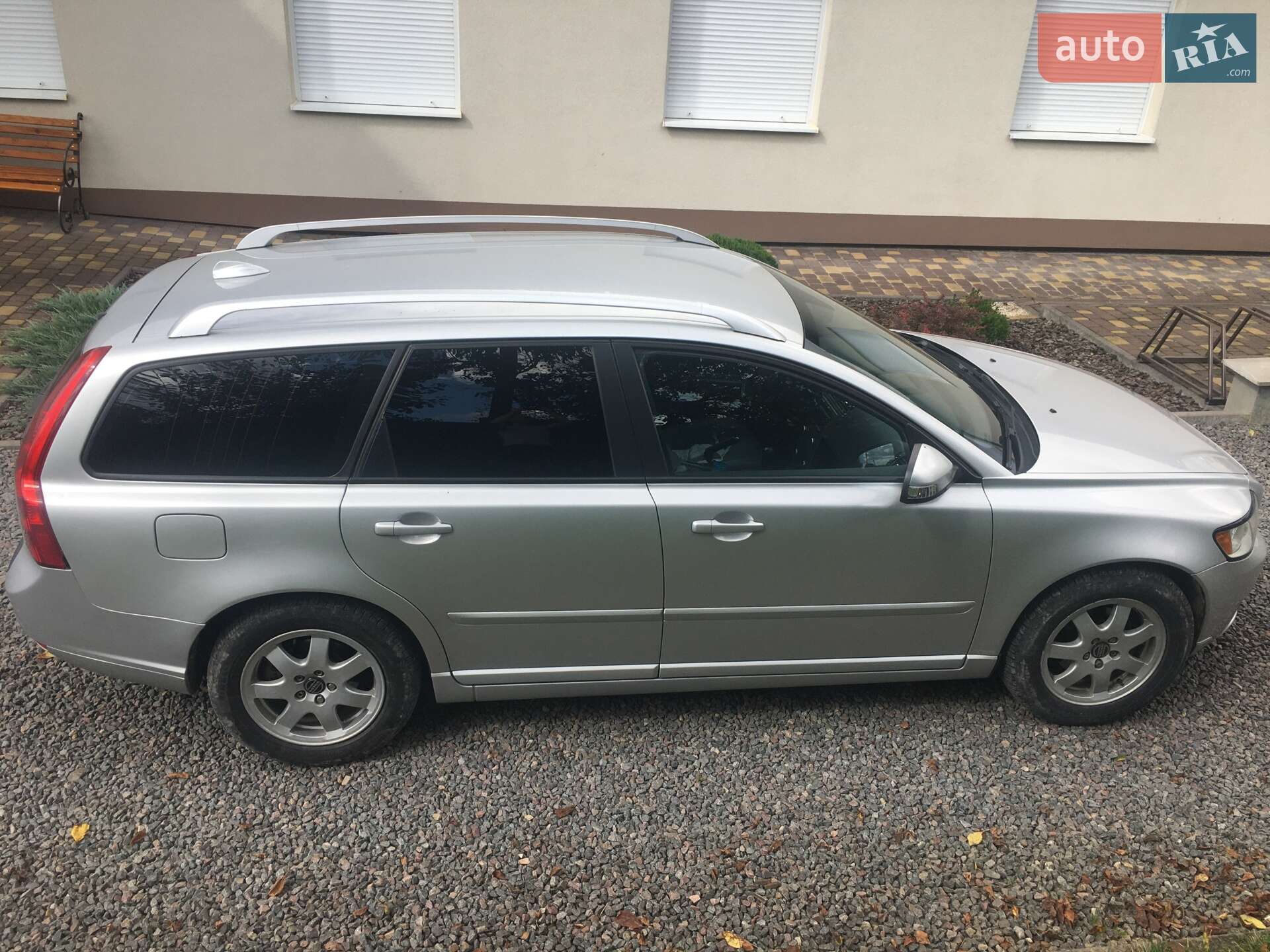 Volvo V50 2010 VIN YV1MW76F2B2591693 фото оголошення 2 з 15