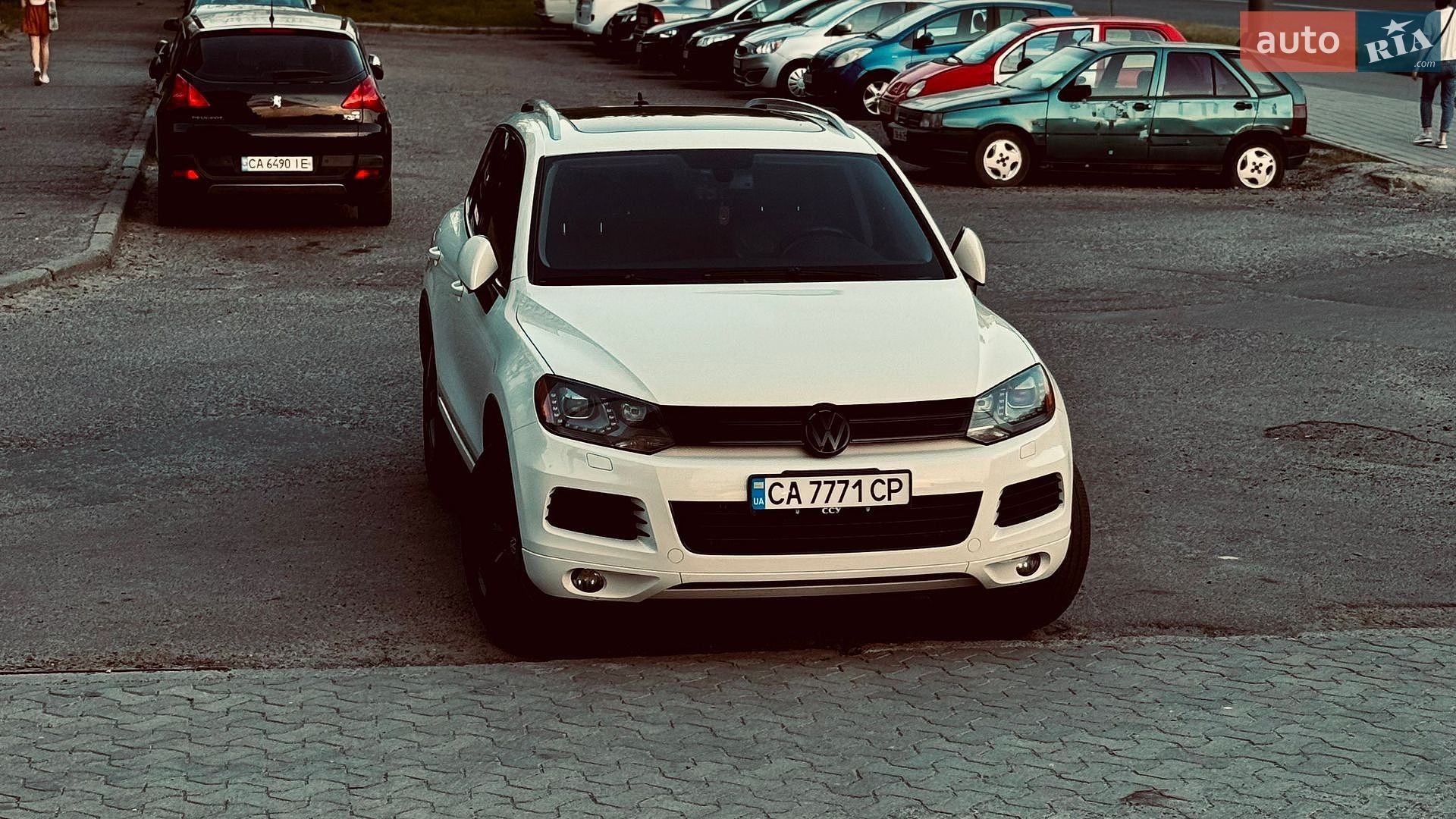 Volkswagen Touareg 2011 VIN WVGFK9BP4BD007009 фото оголошення 27 з 43