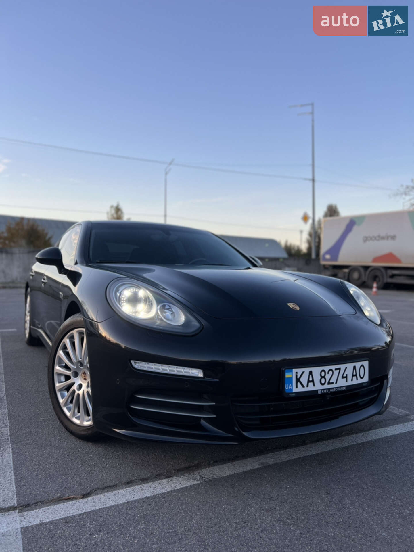 Porsche Panamera 2013 VIN WP0ZZZ97ZEL000860 фото оголошення 5 з 55