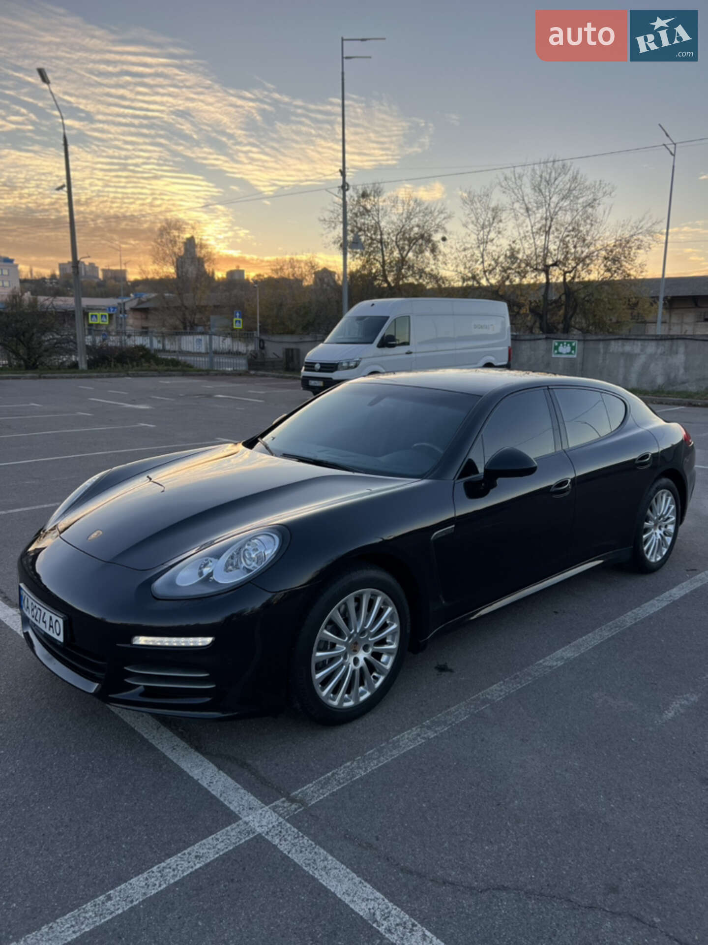 Porsche Panamera 2013 VIN WP0ZZZ97ZEL000860 фото оголошення 8 з 55