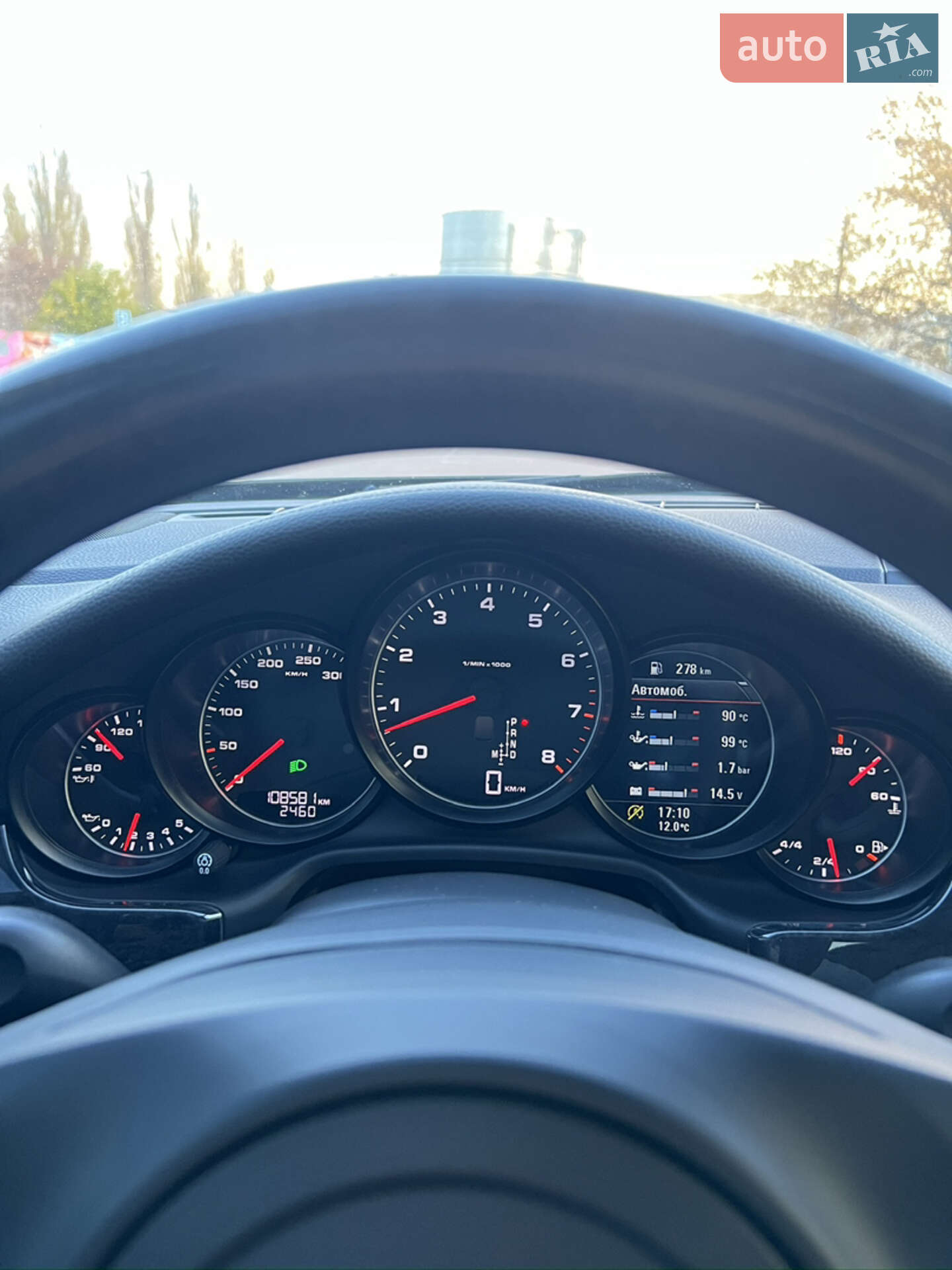 Porsche Panamera 2013 VIN WP0ZZZ97ZEL000860 фото оголошення 17 з 55