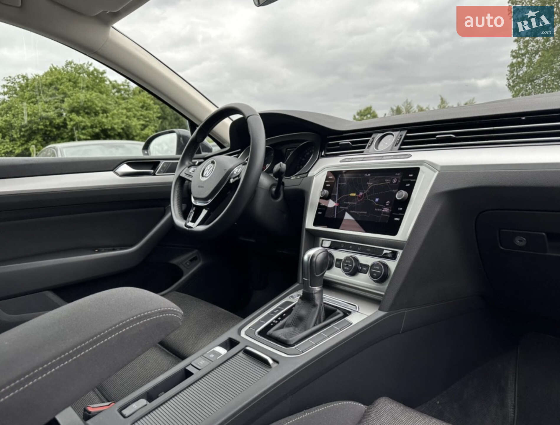 Volkswagen Passat 2017 VIN WVWZZZ3CZJE075533 фото оголошення 39 з 41