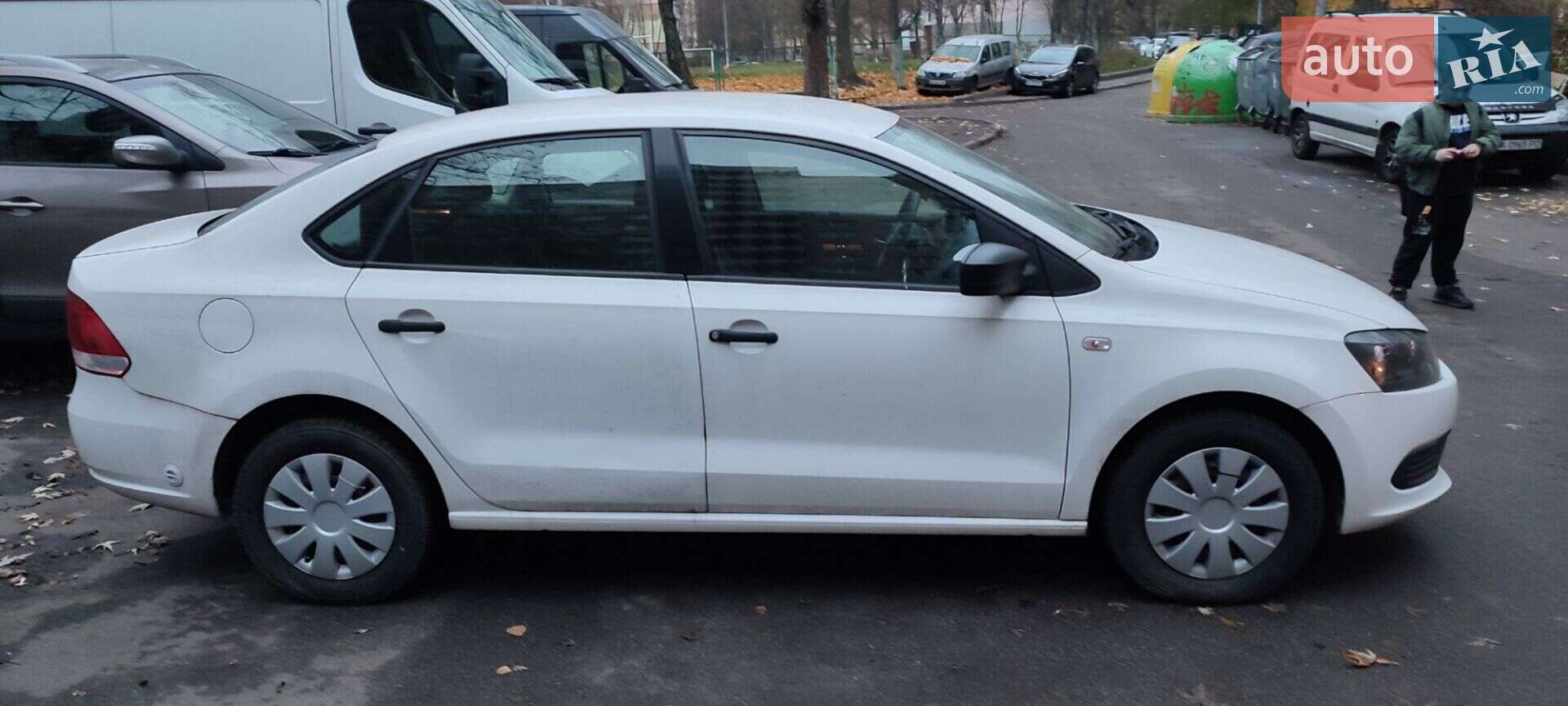 Volkswagen Polo 2013 VIN XW8ZZZ61ZDG053275 фото оголошення 3 з 21