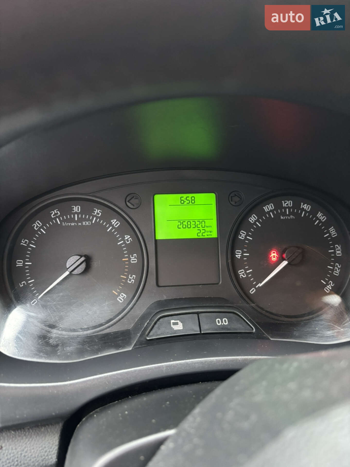 Skoda Fabia 2014 VIN TMBJS25J7F3031703 фото оголошення 2 з 9