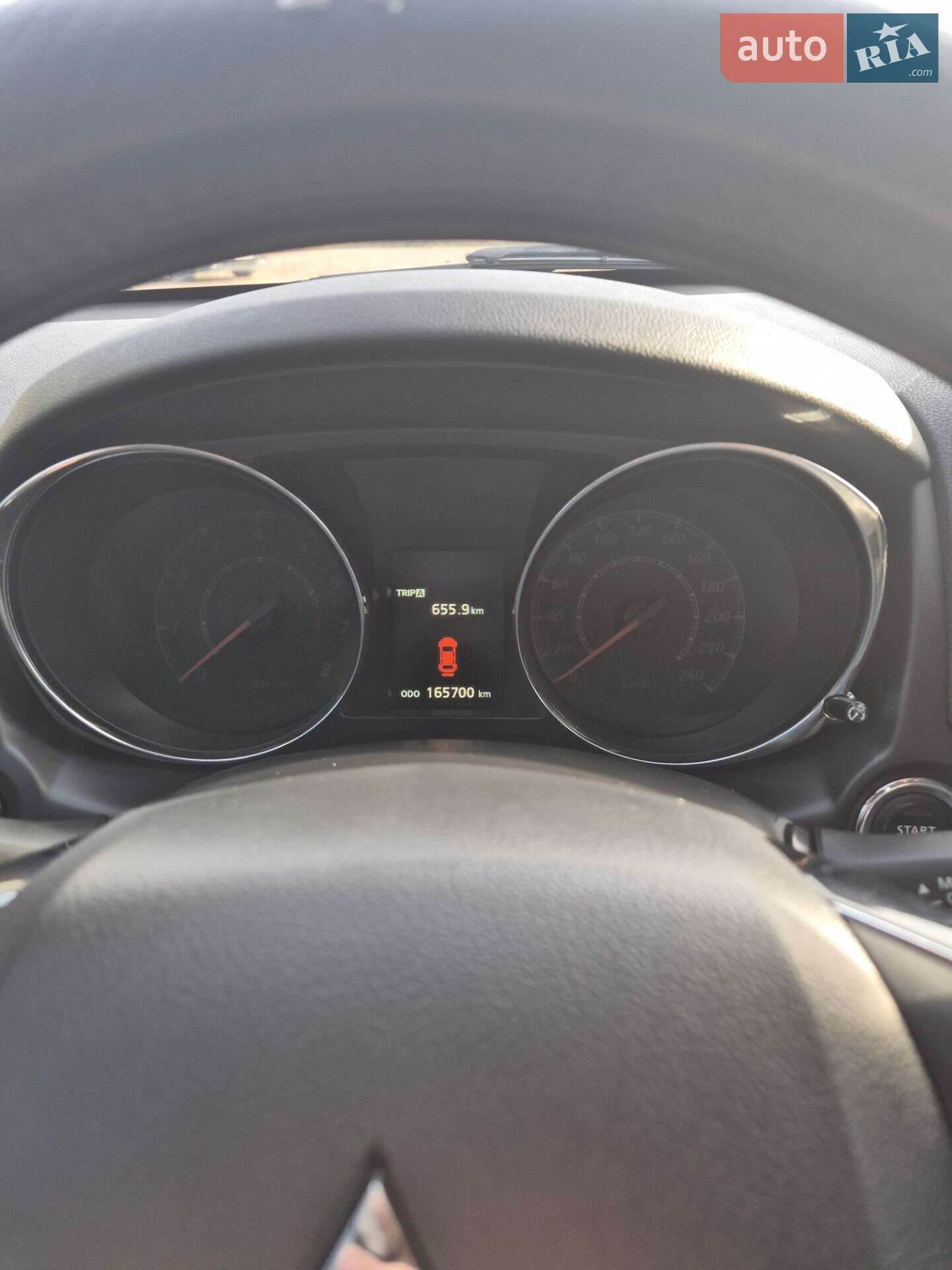 Mitsubishi ASX 2017 VIN JMBXNGA1WHZ014164 фото оголошення 15 з 18
