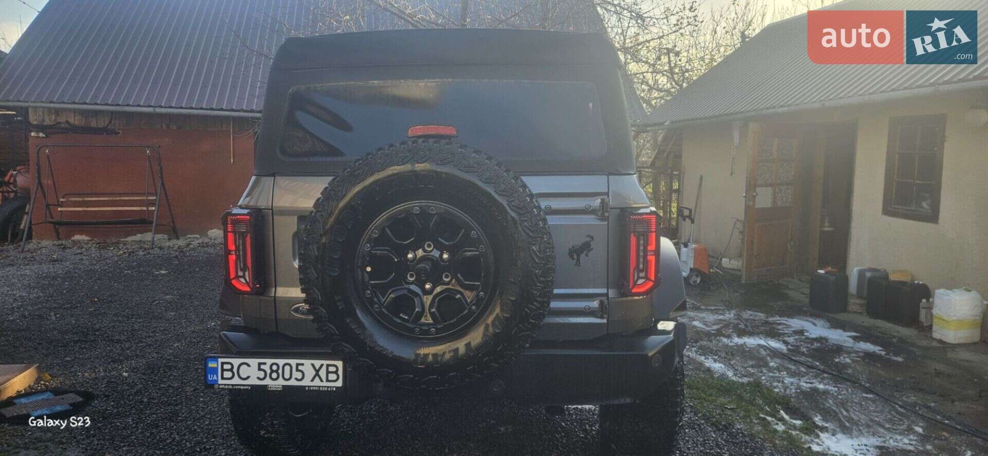 Ford Bronco 2023 VIN 1FMEE5DP2PLB47520 фото оголошення 9 з 11