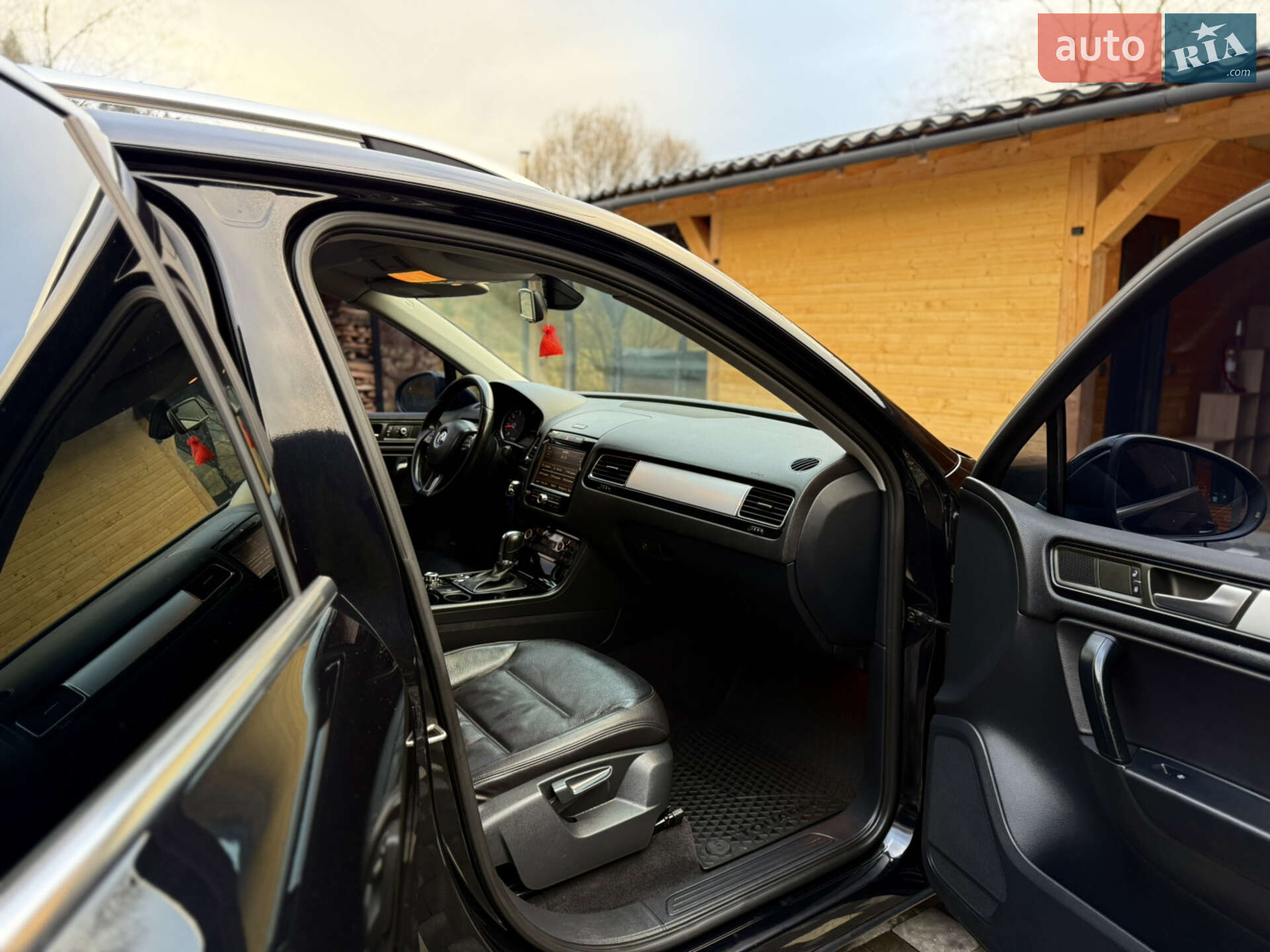 Volkswagen Touareg 2011 VIN WVGZZZ7PZCD031404 фото оголошення 26 з 60