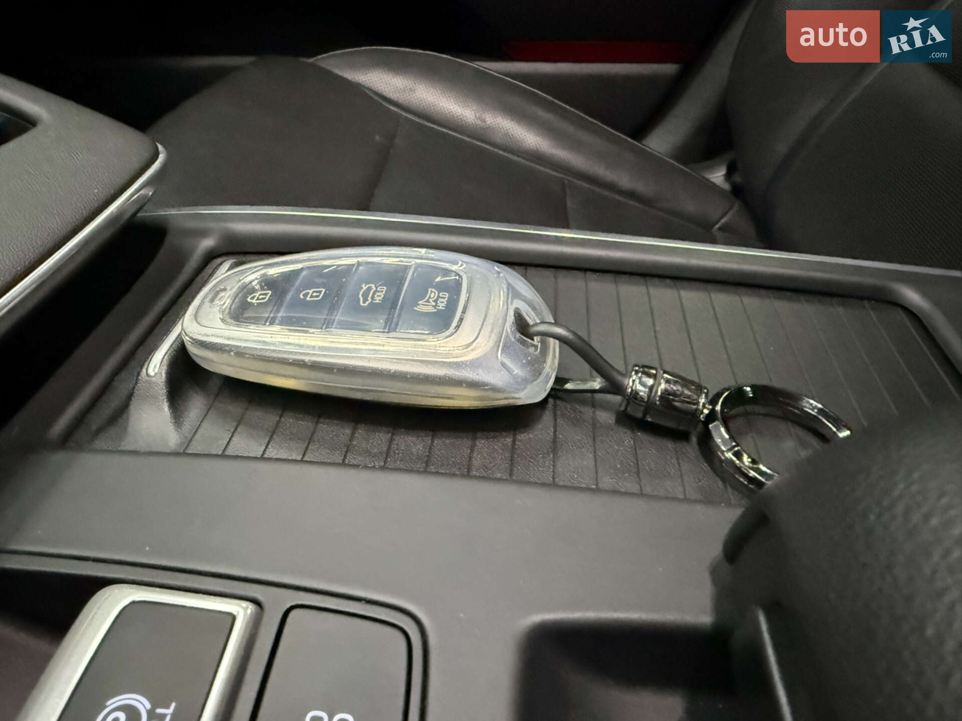 Hyundai Grandeur 2020 VIN KMHF341NBLA378072 фото оголошення 19 з 32