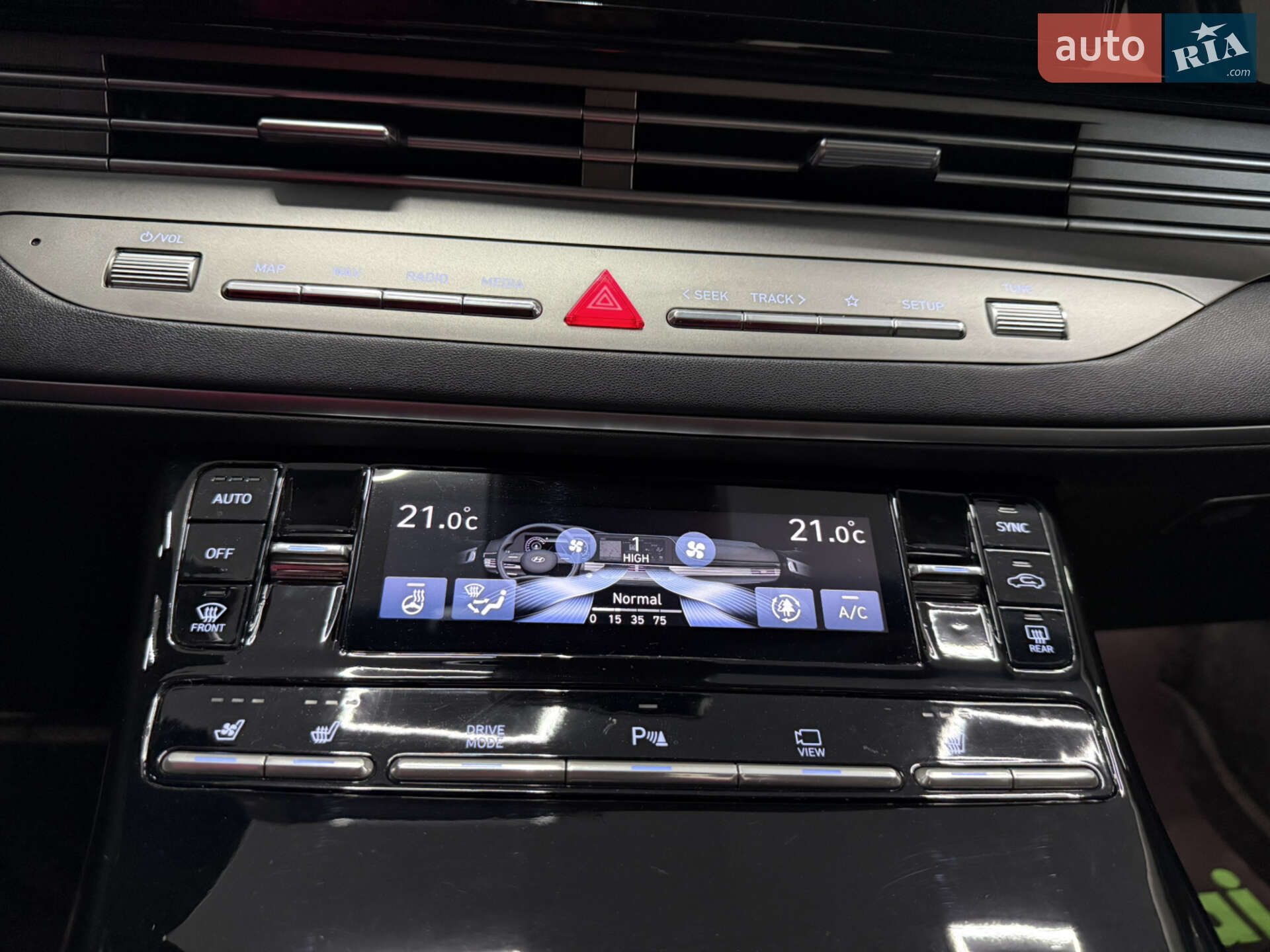Hyundai Grandeur 2020 VIN KMHF341NBLA378072 фото оголошення 26 з 32