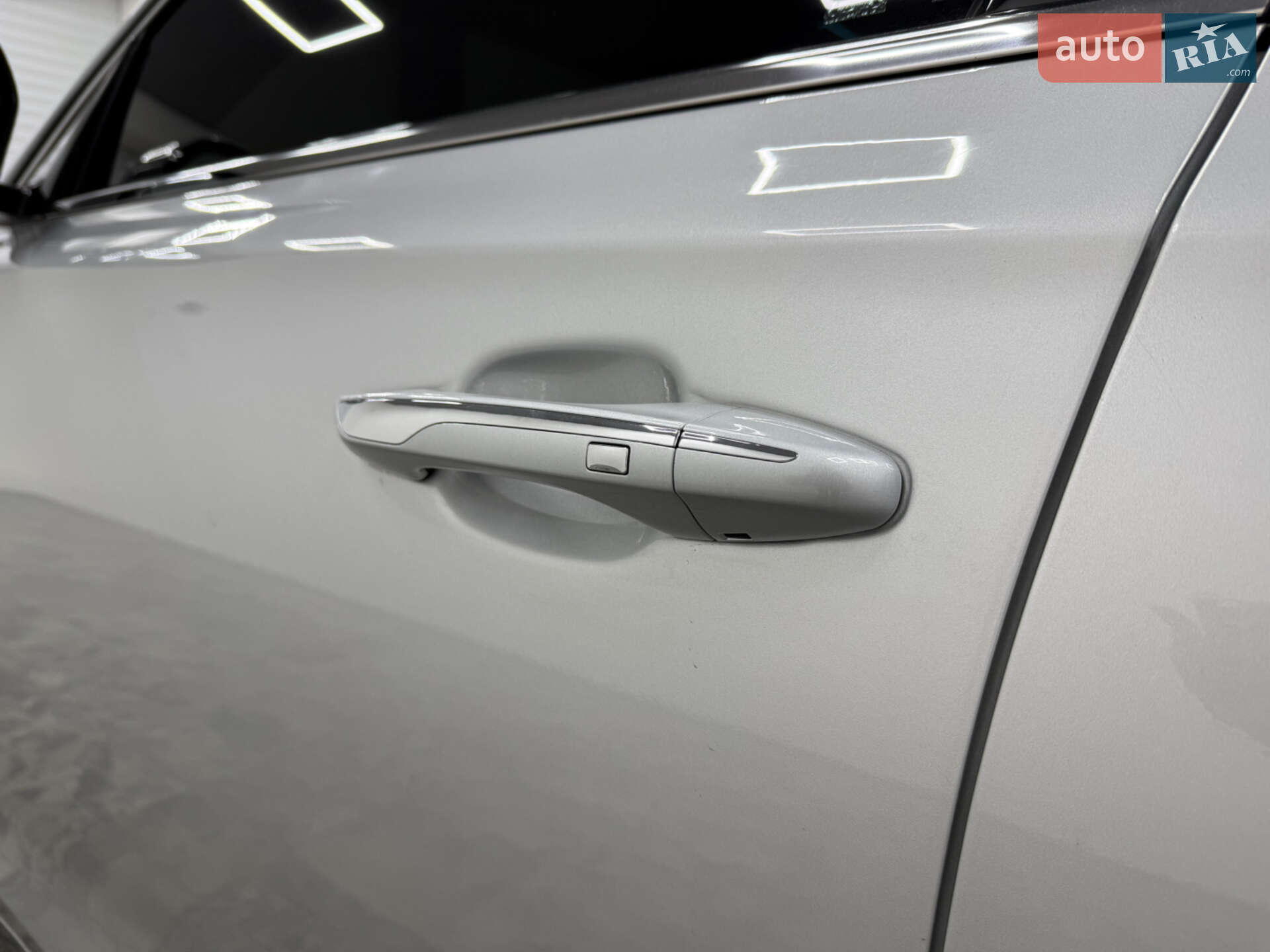 Hyundai Grandeur 2020 VIN KMHF341NBLA378072 фото оголошення 29 з 32