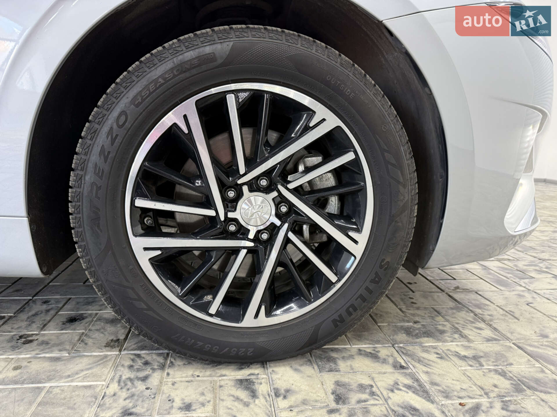 Hyundai Grandeur 2020 VIN KMHF341NBLA378072 фото оголошення 30 з 32