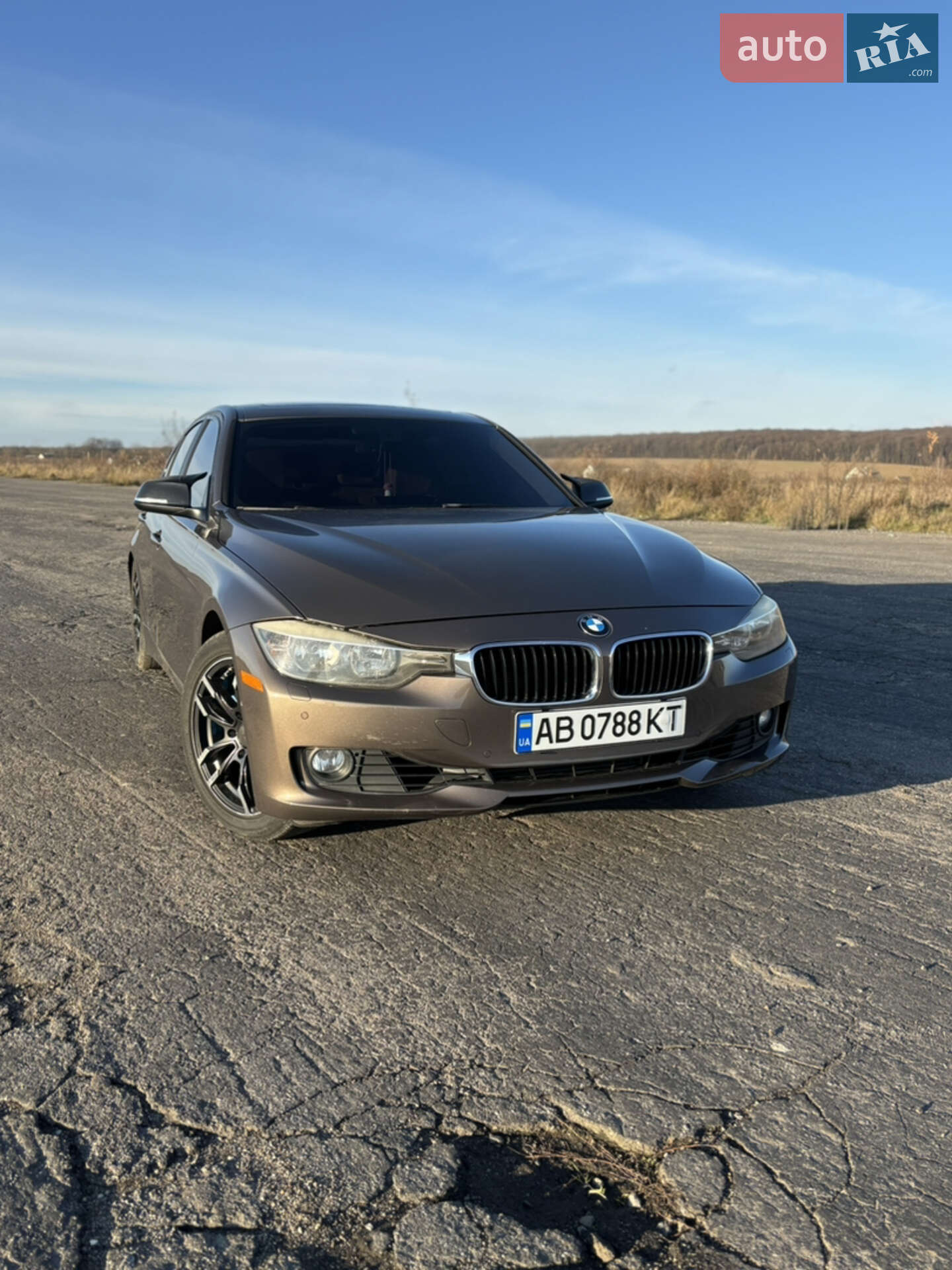 BMW 3 Series 2013 VIN WBA3C1G52DNR49163 фото оголошення 12 з 17