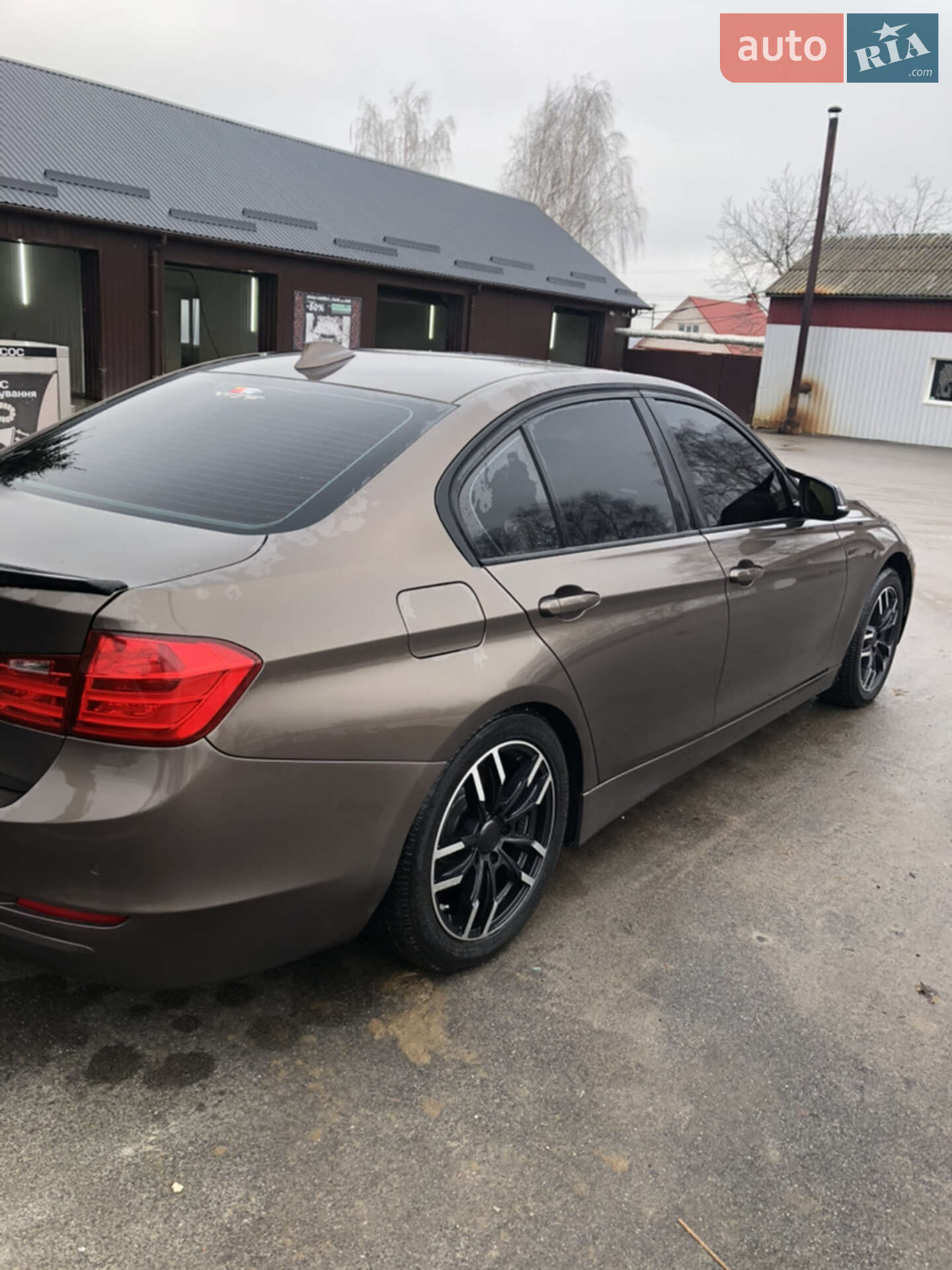BMW 3 Series 2013 VIN WBA3C1G52DNR49163 фото оголошення 15 з 17