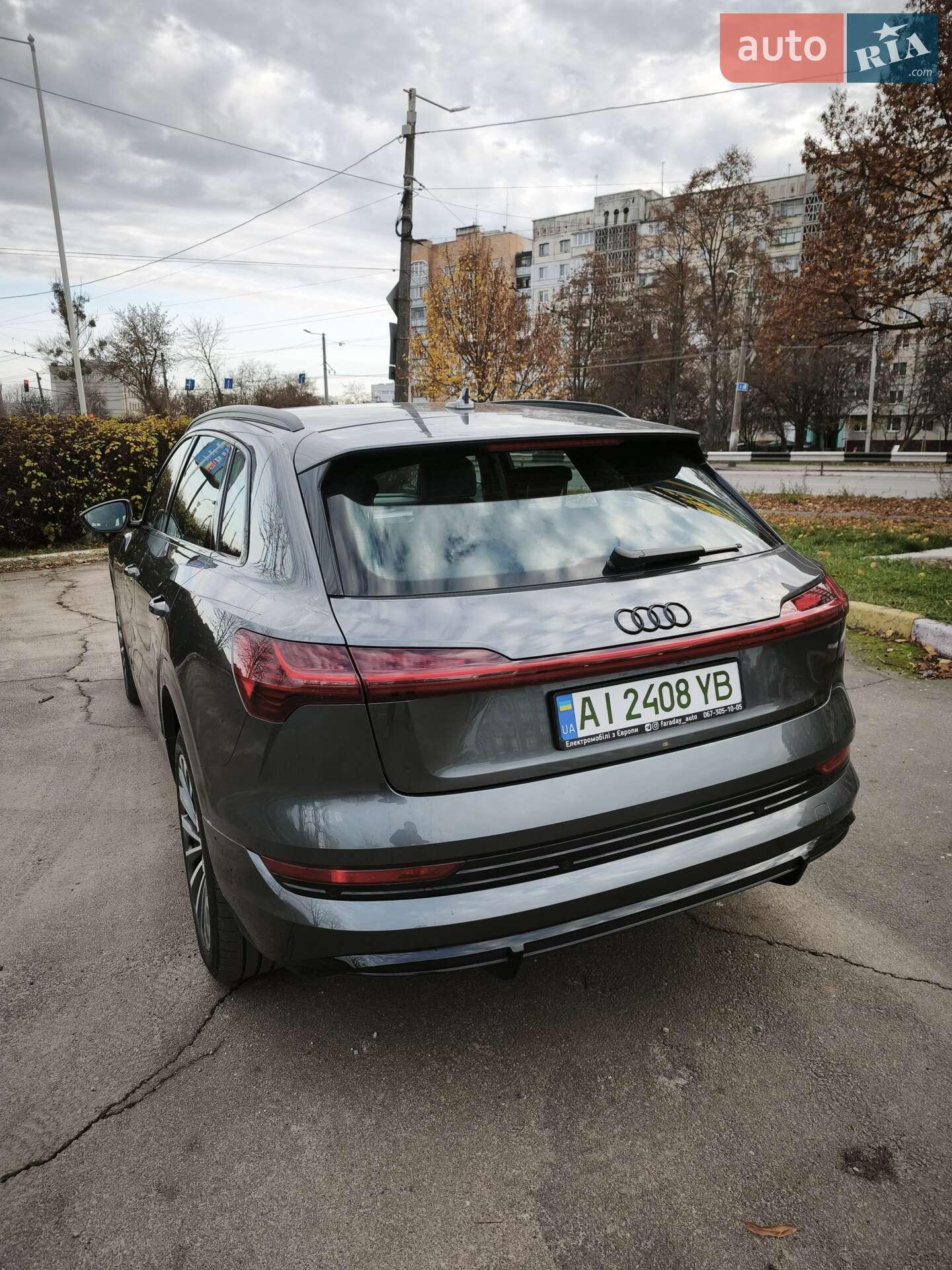 Audi e-tron 2022 VIN WAUZZZGE5NB031224 фото оголошення 7 з 22