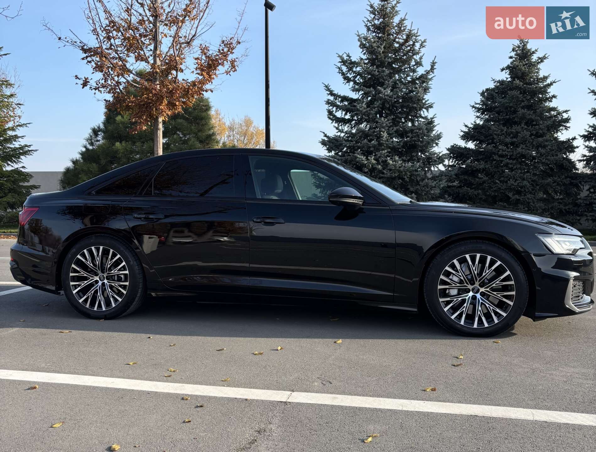 Audi A6 2019 VIN WAUL2AF22KN099722 фото оголошення 6 з 14