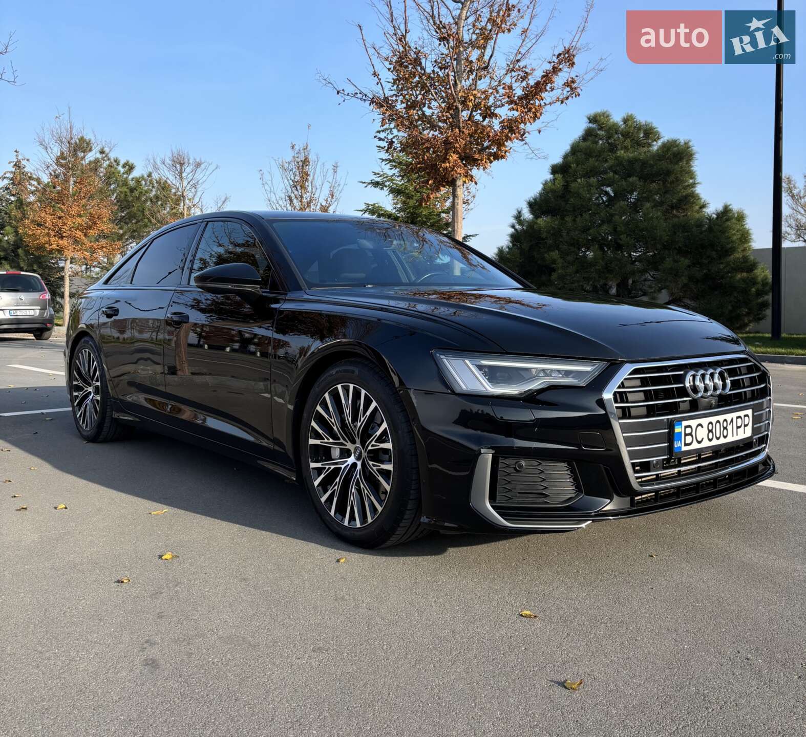 Audi A6 2019 VIN WAUL2AF22KN099722 фото оголошення 11 з 14
