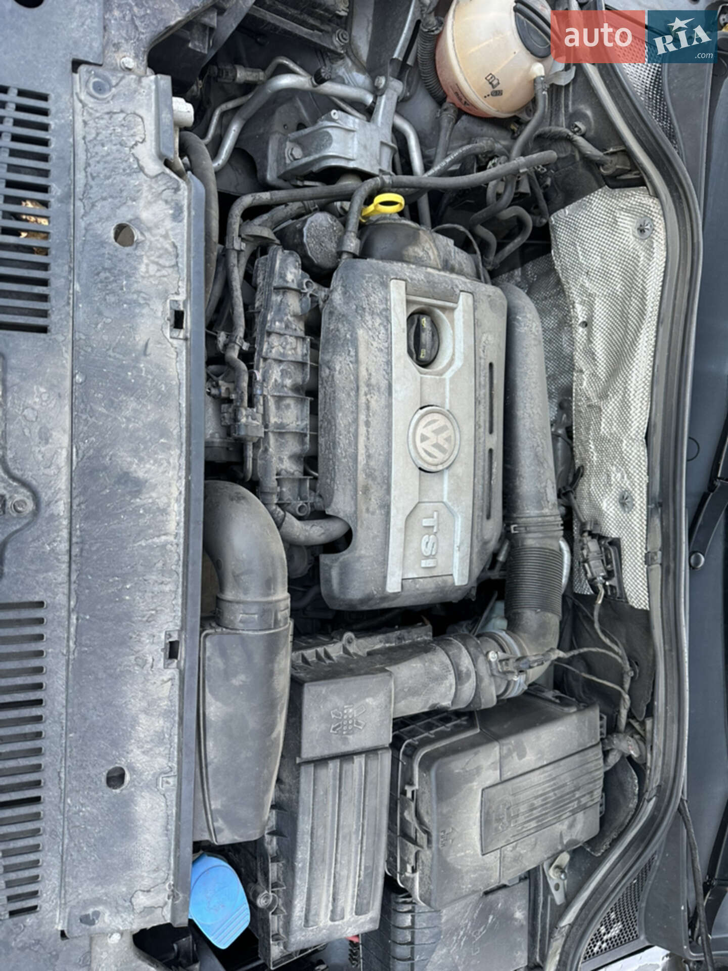 Volkswagen Tiguan 2016 VIN WVGAV7AX8HK017859 фото оголошення 19 з 23
