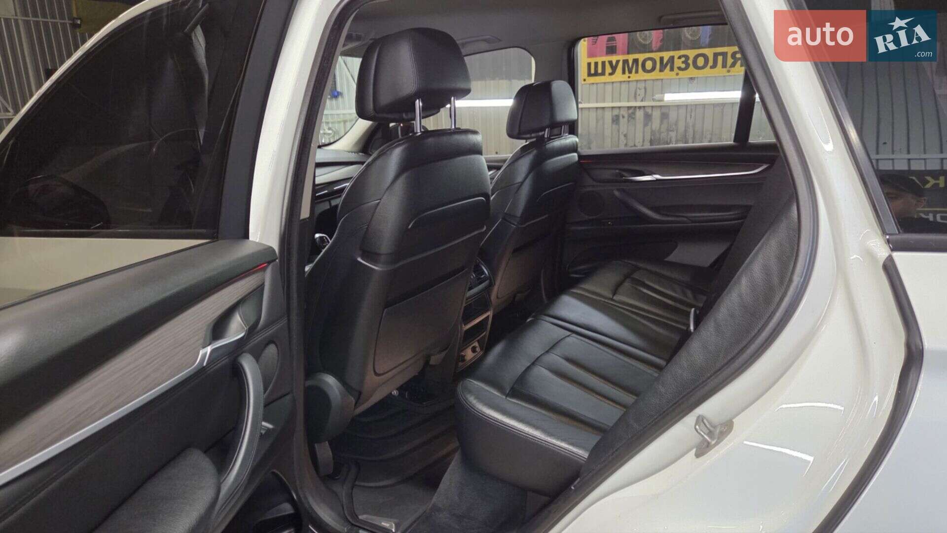 BMW X5 2014 VIN WBAKR010900J05906 фото оголошення 18 з 57