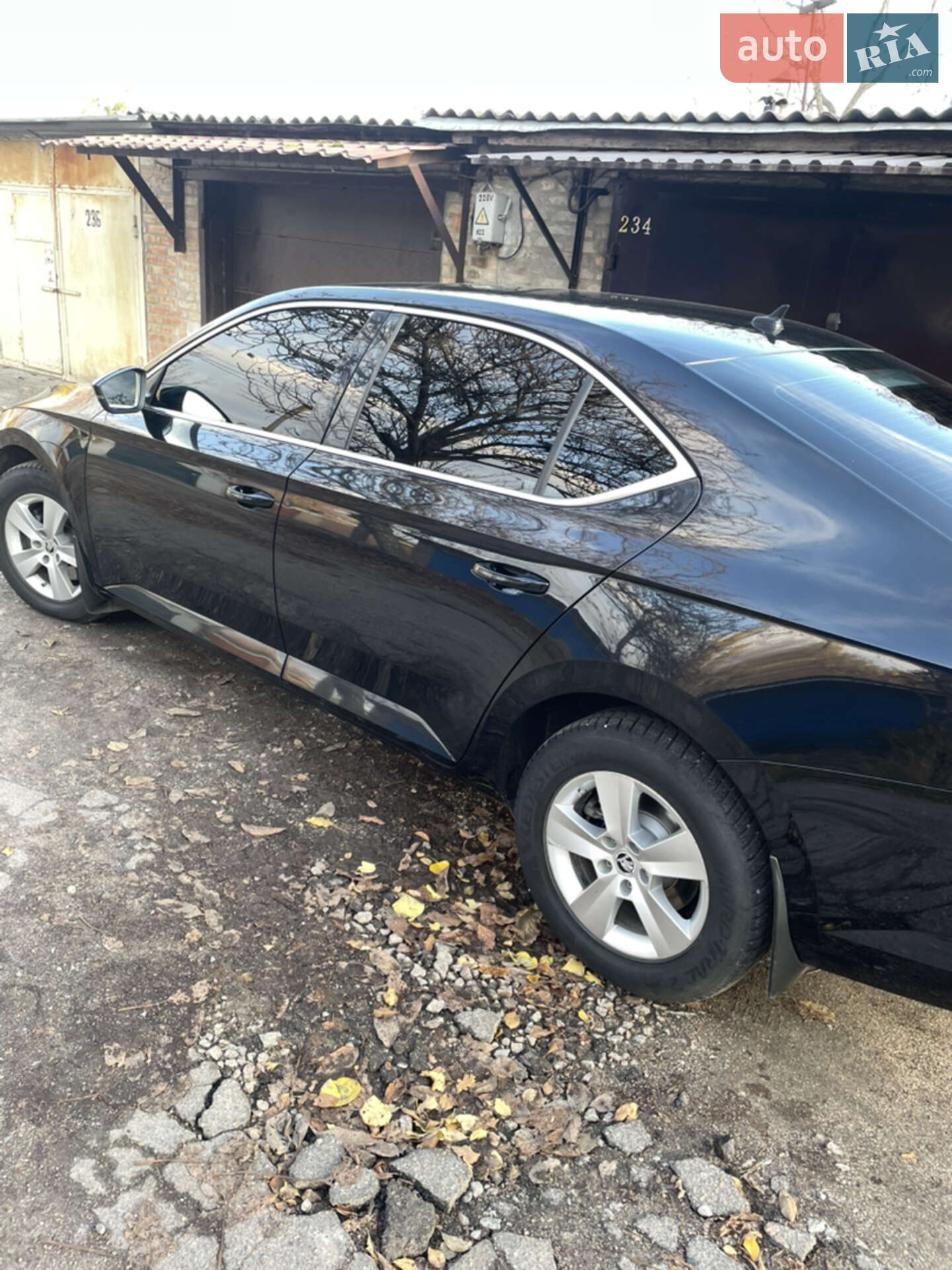 Skoda Superb 2017 VIN TMBAL4NP2JB300010 фото оголошення 7 з 31