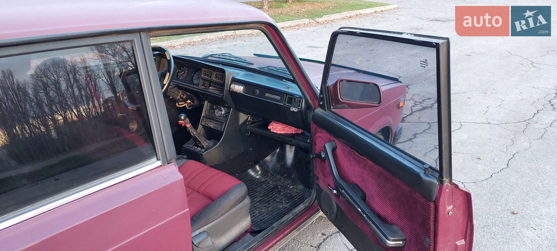 ВАЗ / Lada 2107 1996 VIN XTA210740T0984307 фото оголошення 6 з 19