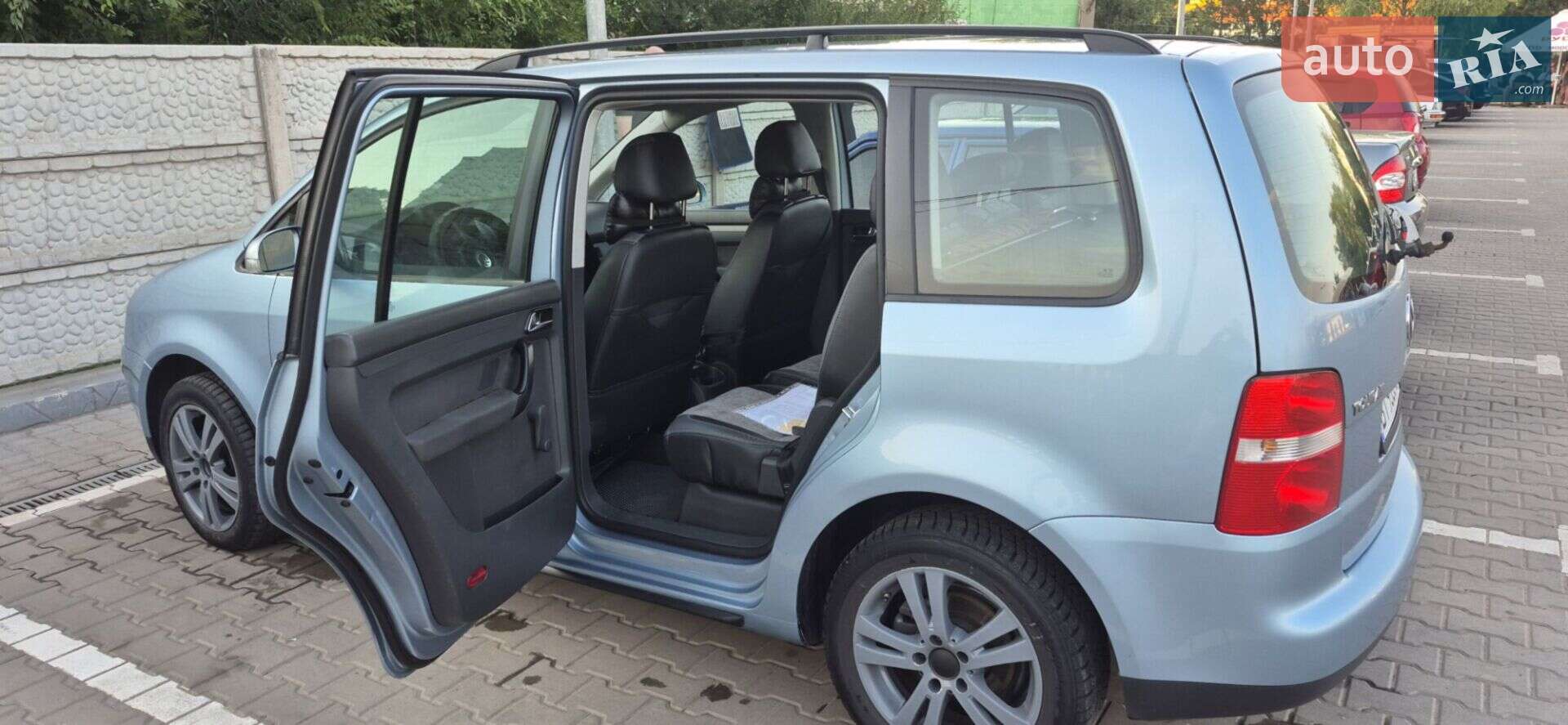 Volkswagen Touran 2006 VIN WVGZZZ1TZ6W146264 фото оголошення 2 з 10