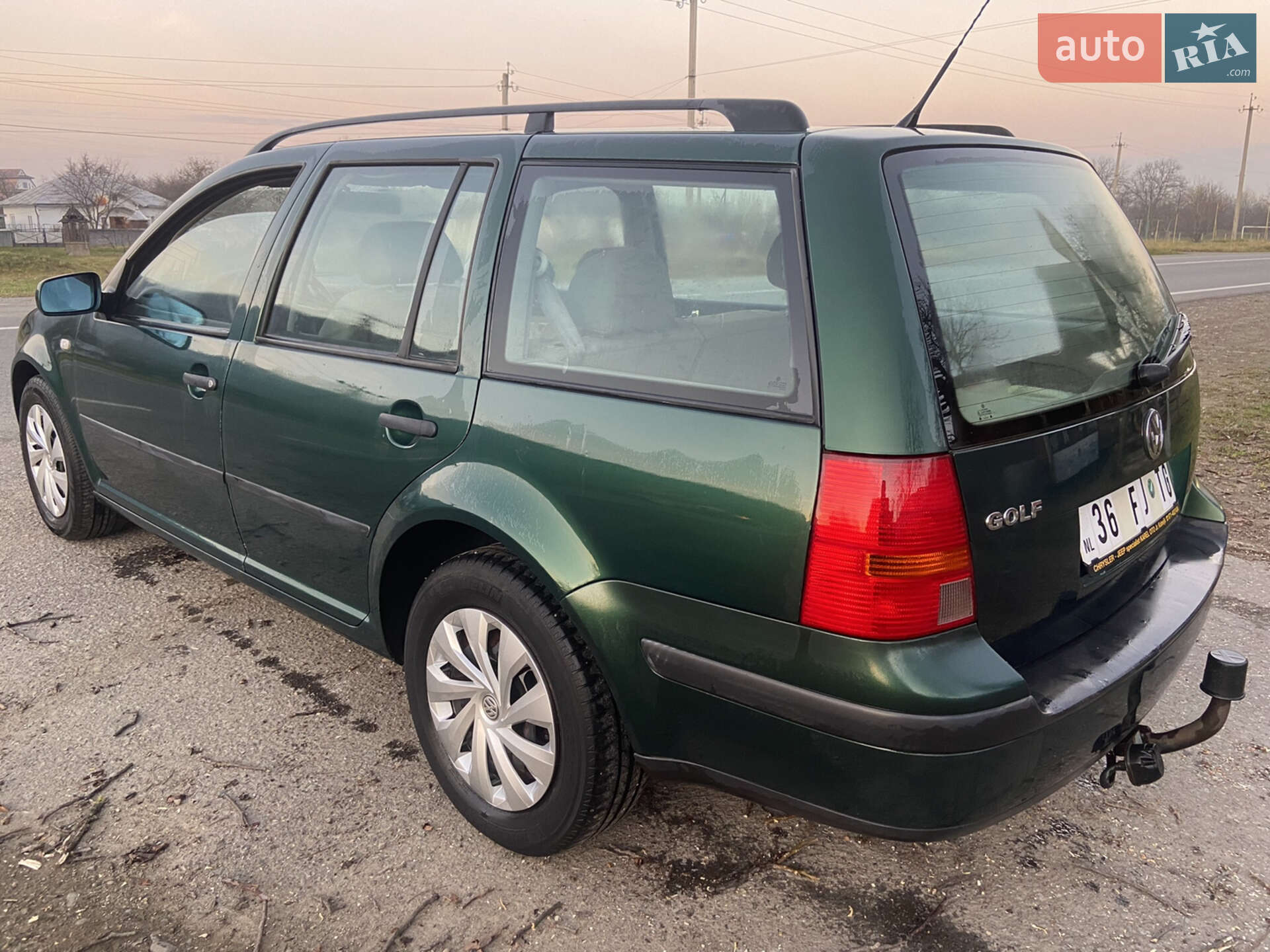 Volkswagen Golf 2000 VIN WVWZZZ1JZYW638827 фото оголошення 16 з 25