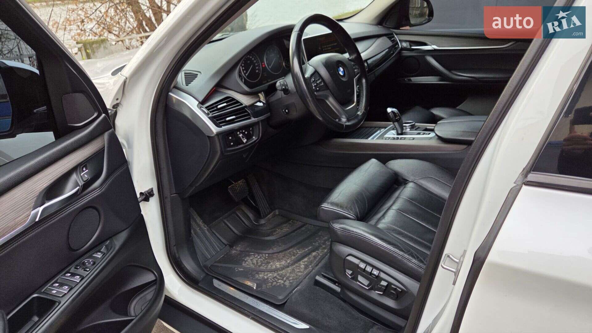 BMW X5 2014 VIN WBAKR010900J05906 фото оголошення 39 з 57