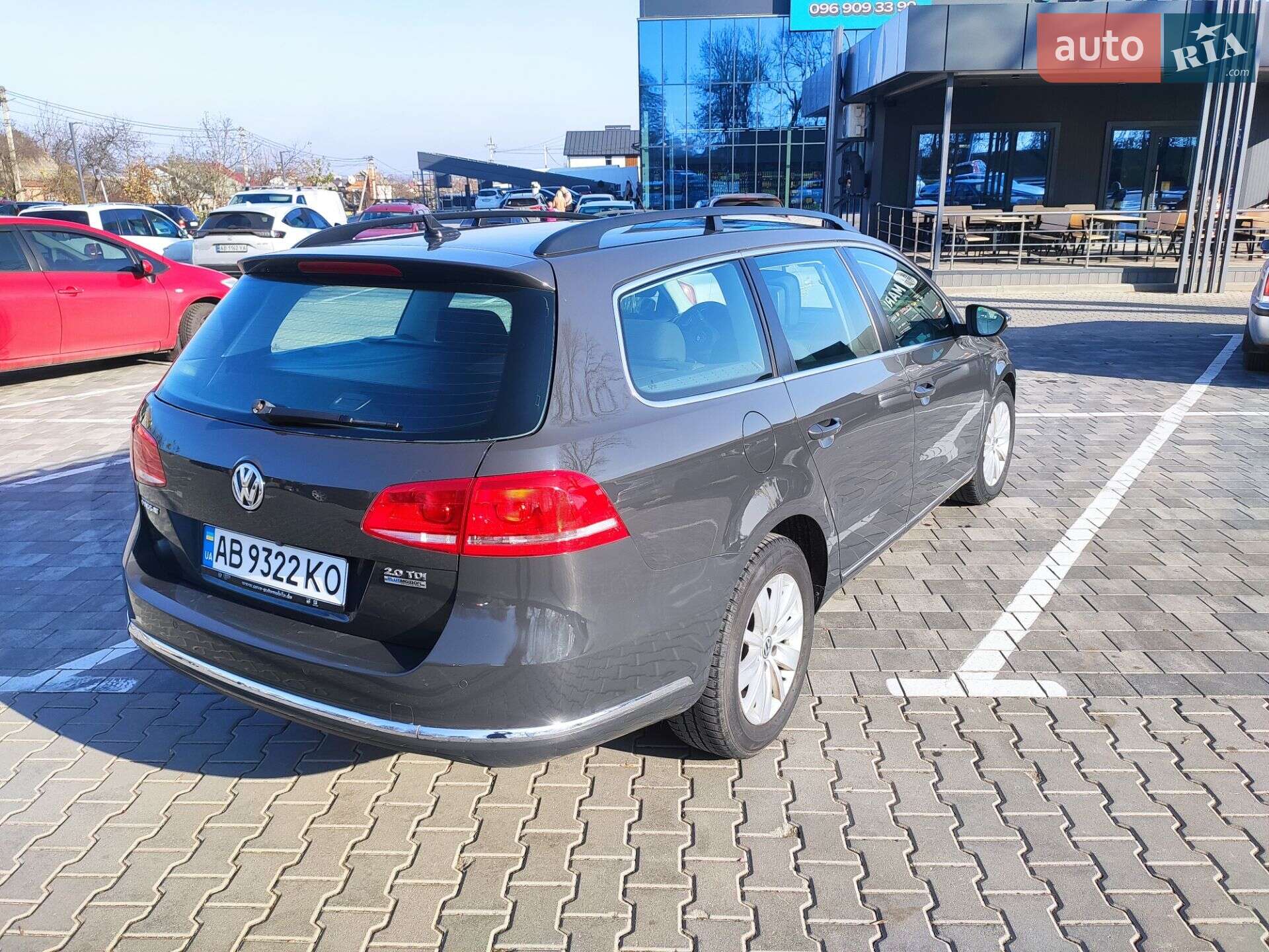 Volkswagen Passat 2011 VIN WVWZZZ3CZCE002238 фото оголошення 2 з 16