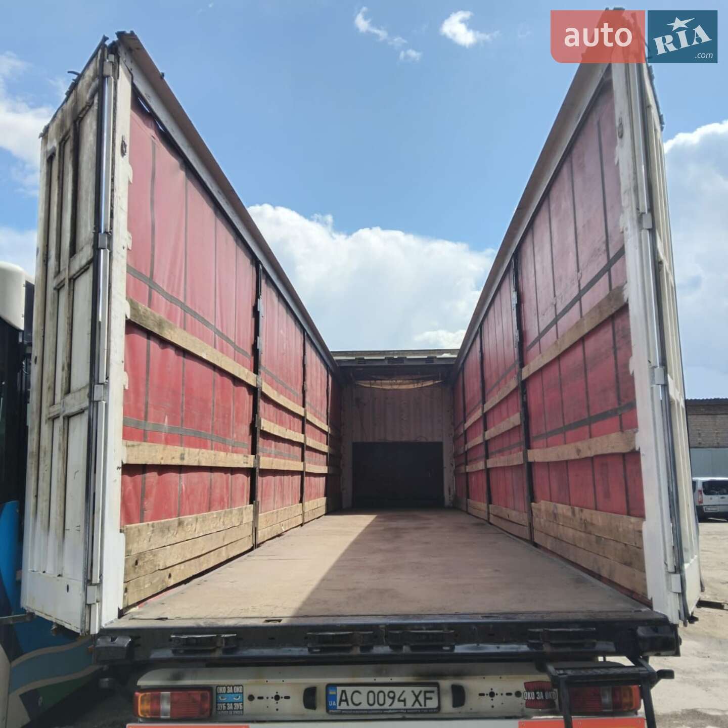 Volvo FH 13 2013 VIN YV2RTW0A0EA758597 фото оголошення 22 з 37