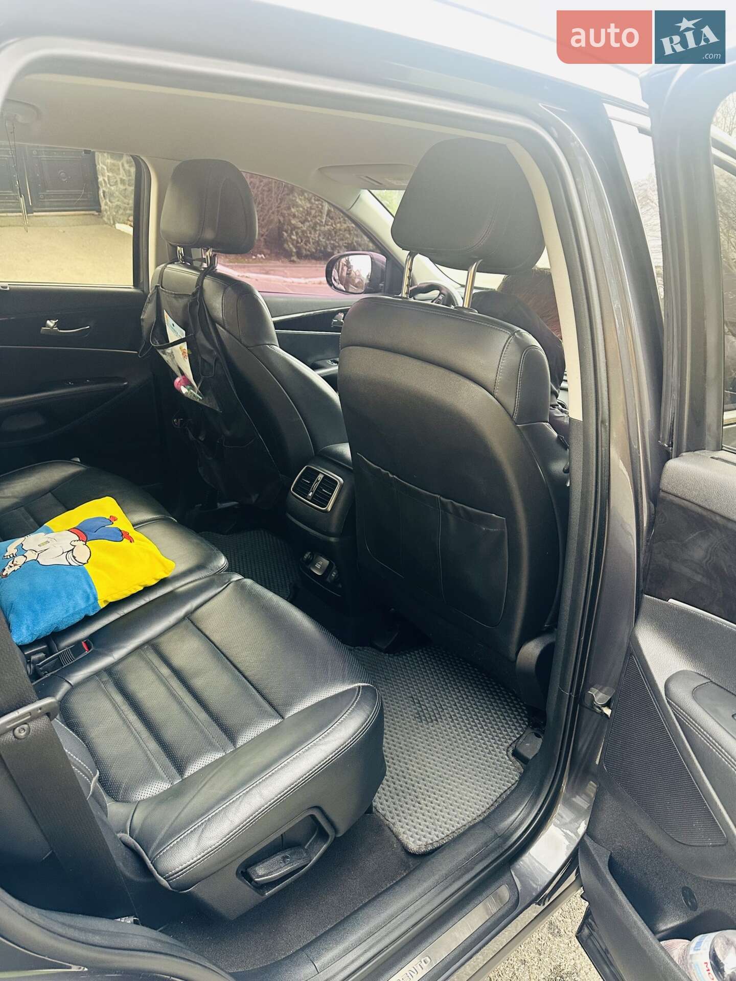 Kia Sorento 2016 VIN KNAPK81BDGA189007 фото оголошення 10 з 21
