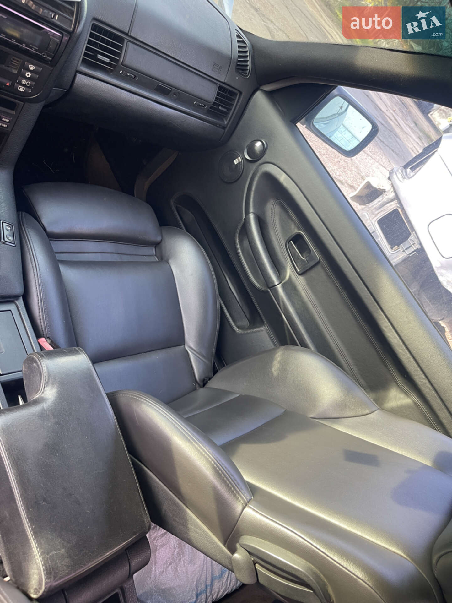 BMW 3 Series 1993 VIN WBABF31070EF20870 фото оголошення 9 з 9