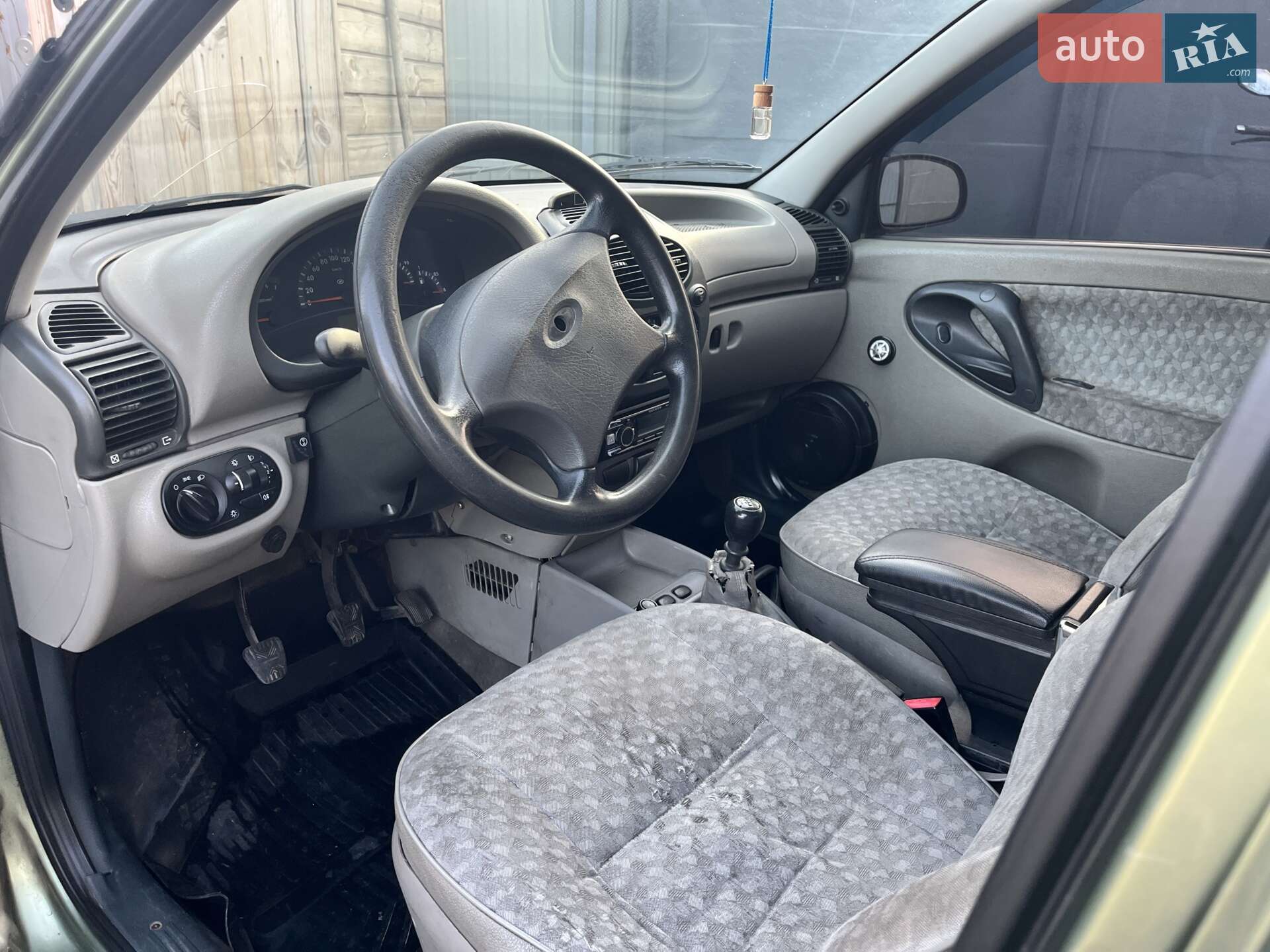 ВАЗ / Lada 1118 Калина 2008 VIN XTA11183080157646 фото оголошення 3 з 8