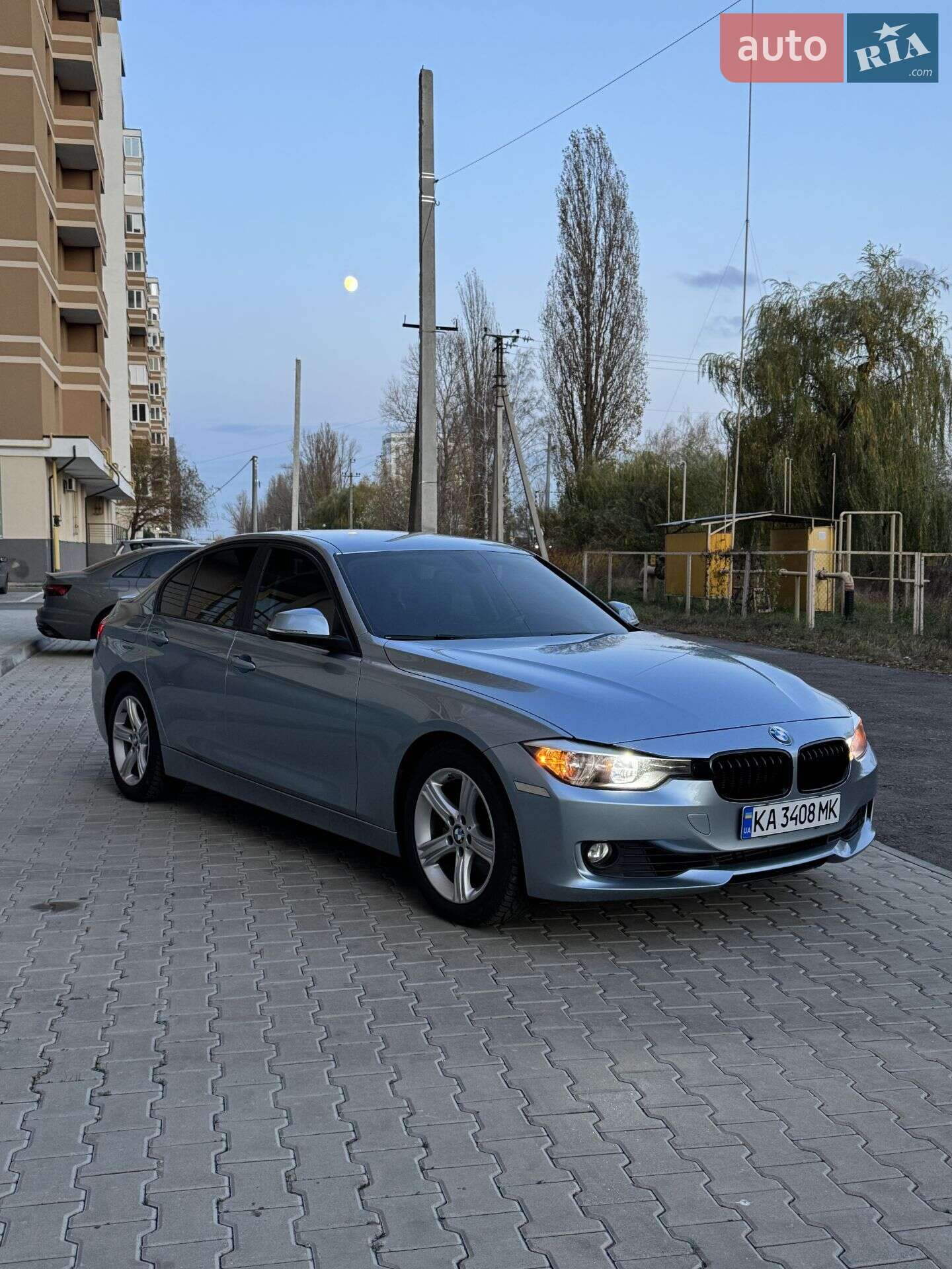BMW 3 Series 2013 VIN WBA3C1G58DNR47109 фото оголошення 32 з 34