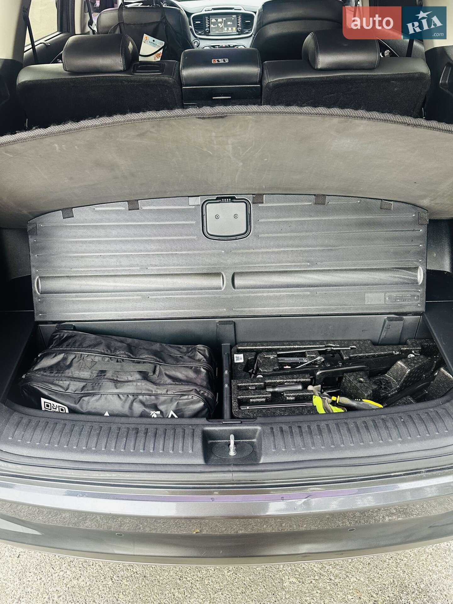 Kia Sorento 2016 VIN KNAPK81BDGA189007 фото оголошення 21 з 21